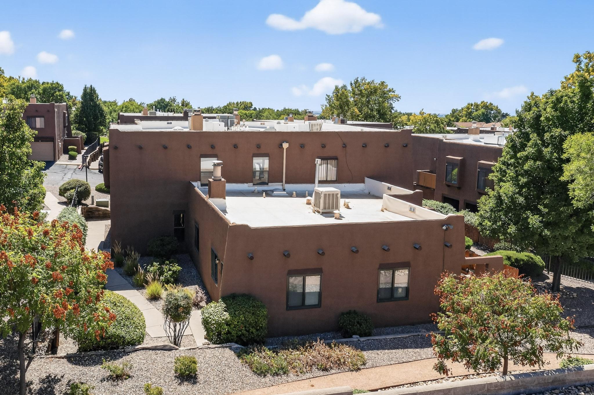 Photo 3 — 5801 Lowell Street NE 24B