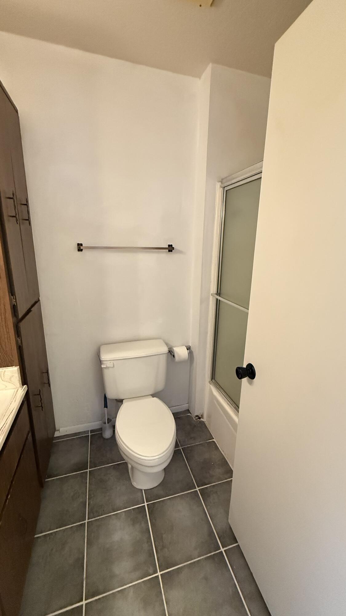 Photo 10 — 1209 Lewis Drive