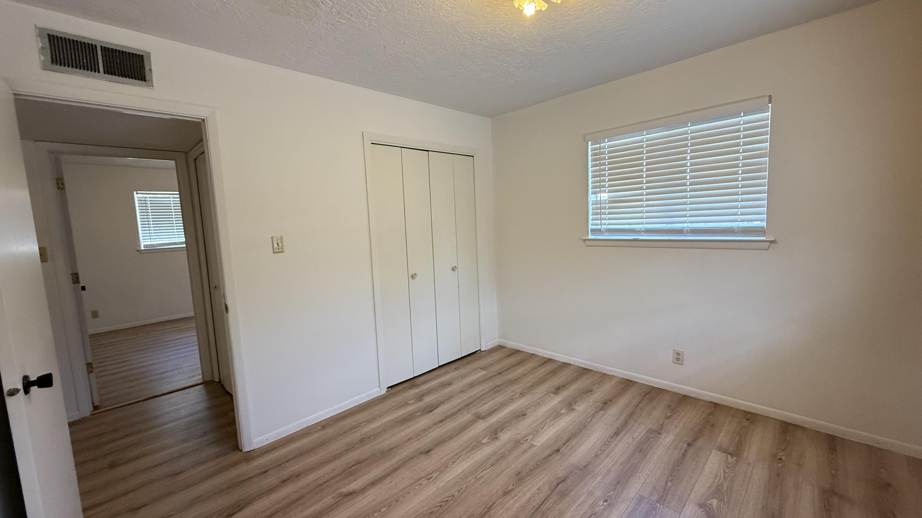 Photo 8 — 1209 Lewis Drive