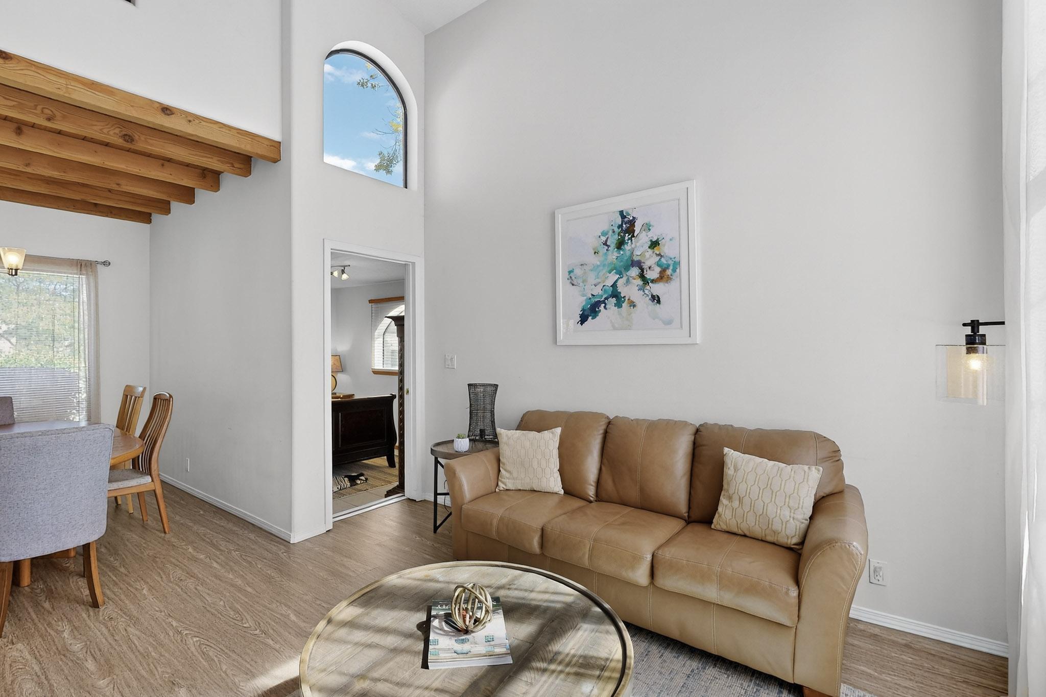 Photo 10 — 7809 OAKLAND Avenue NE