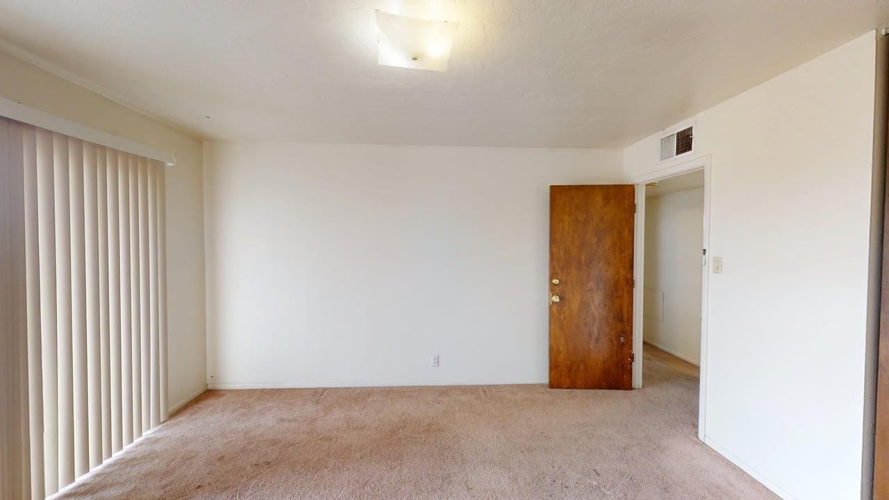 Photo 19 — 12708 Copper Avenue NE