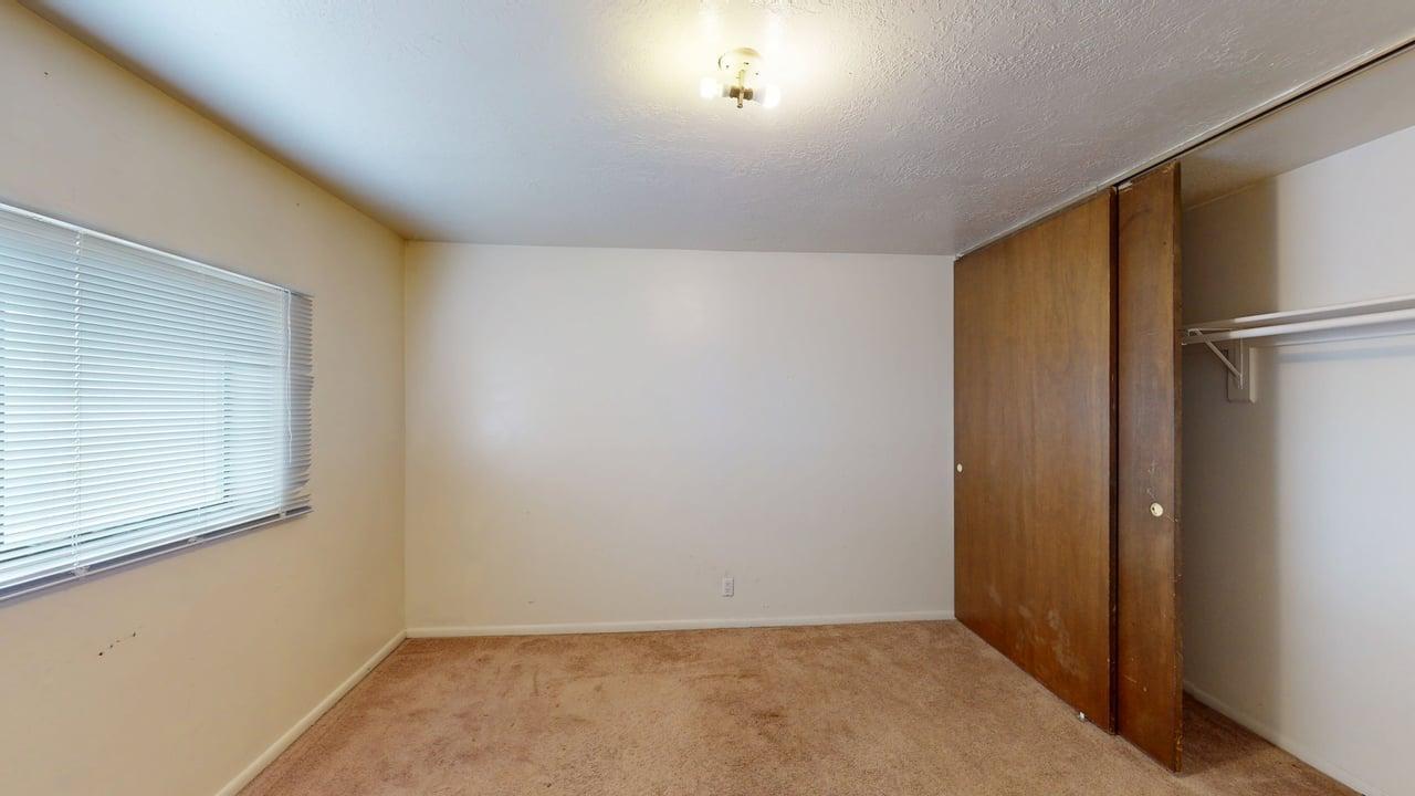 Photo 16 — 12708 Copper Avenue NE