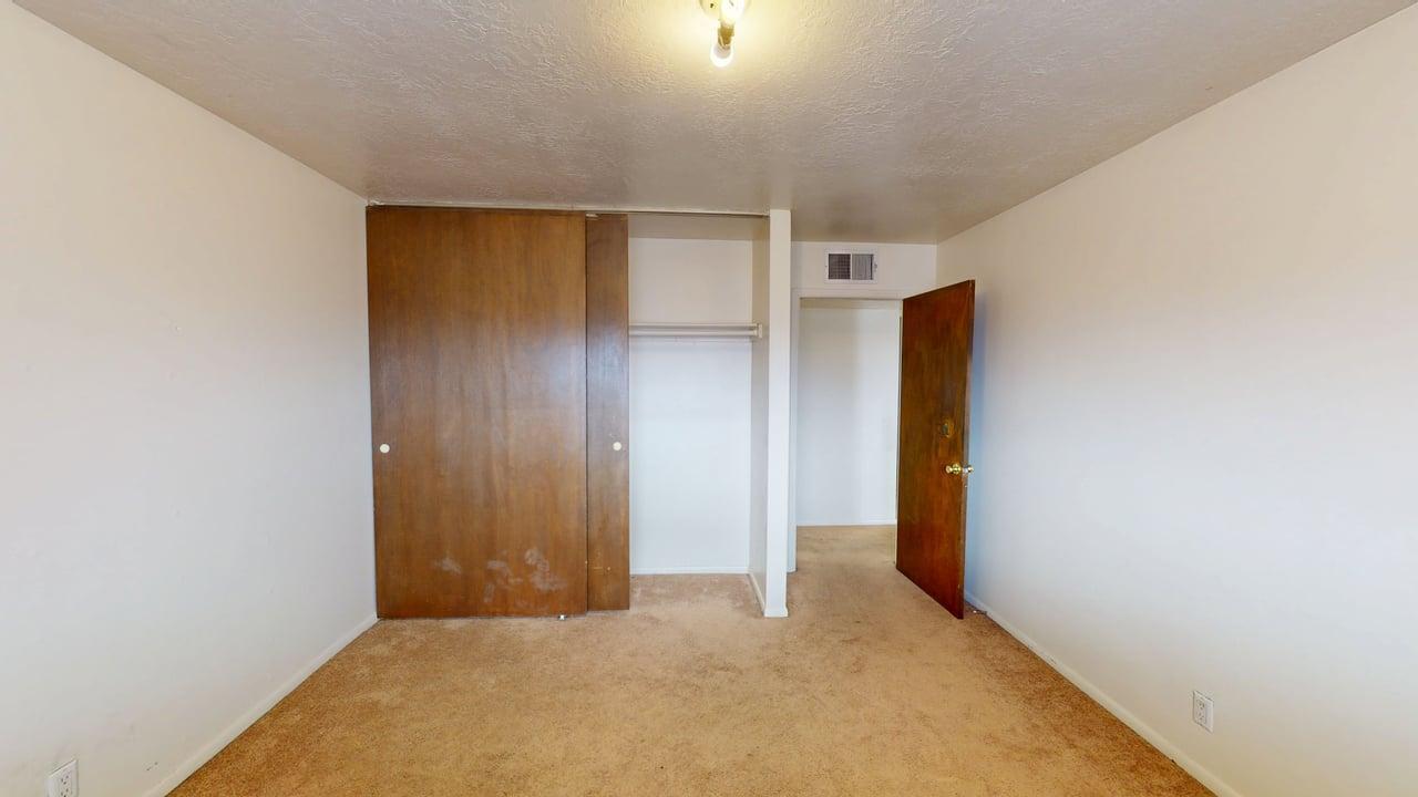 Photo 15 — 12708 Copper Avenue NE