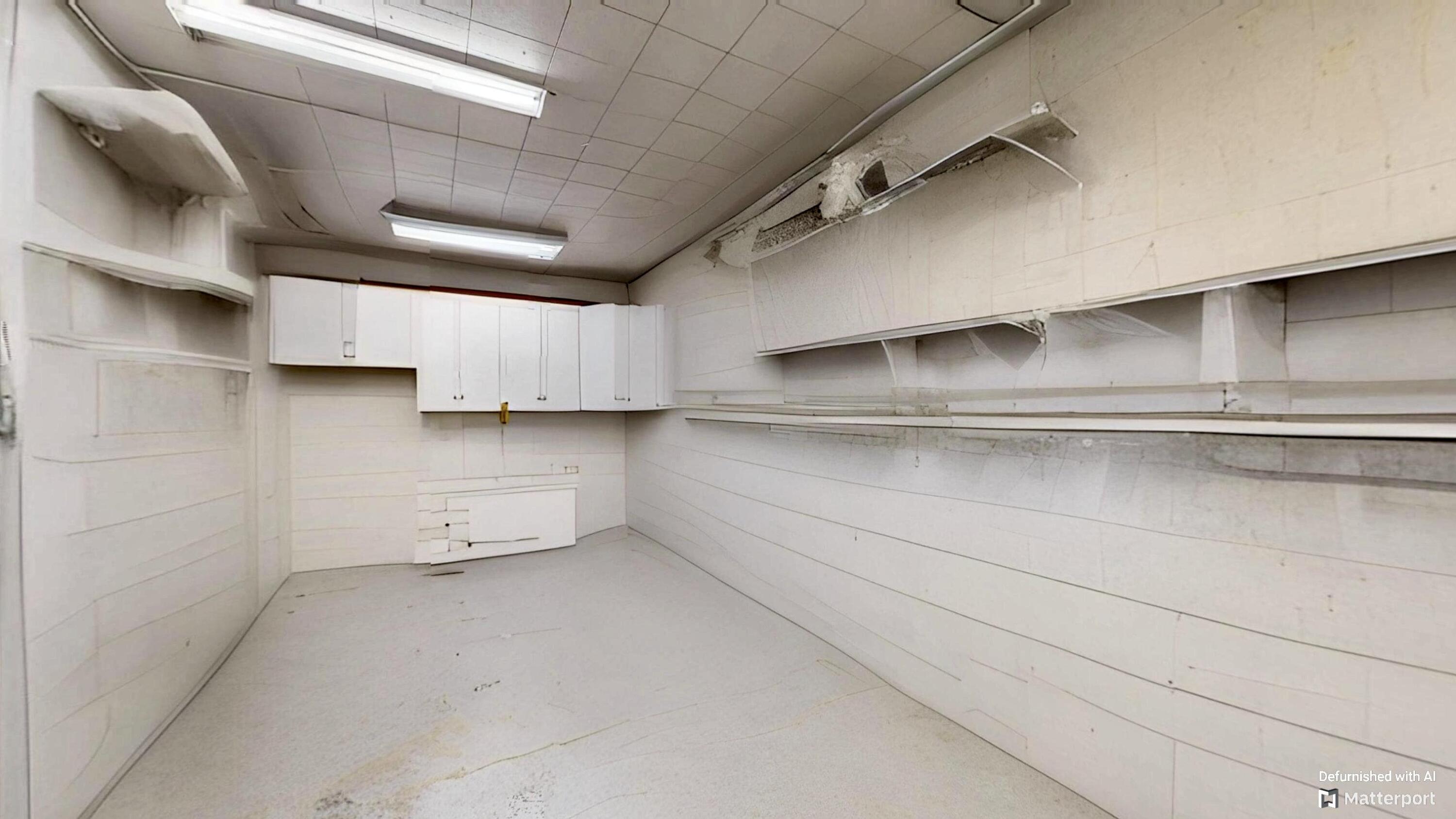 Photo 15 — 6717 LOMAS Boulevard NE