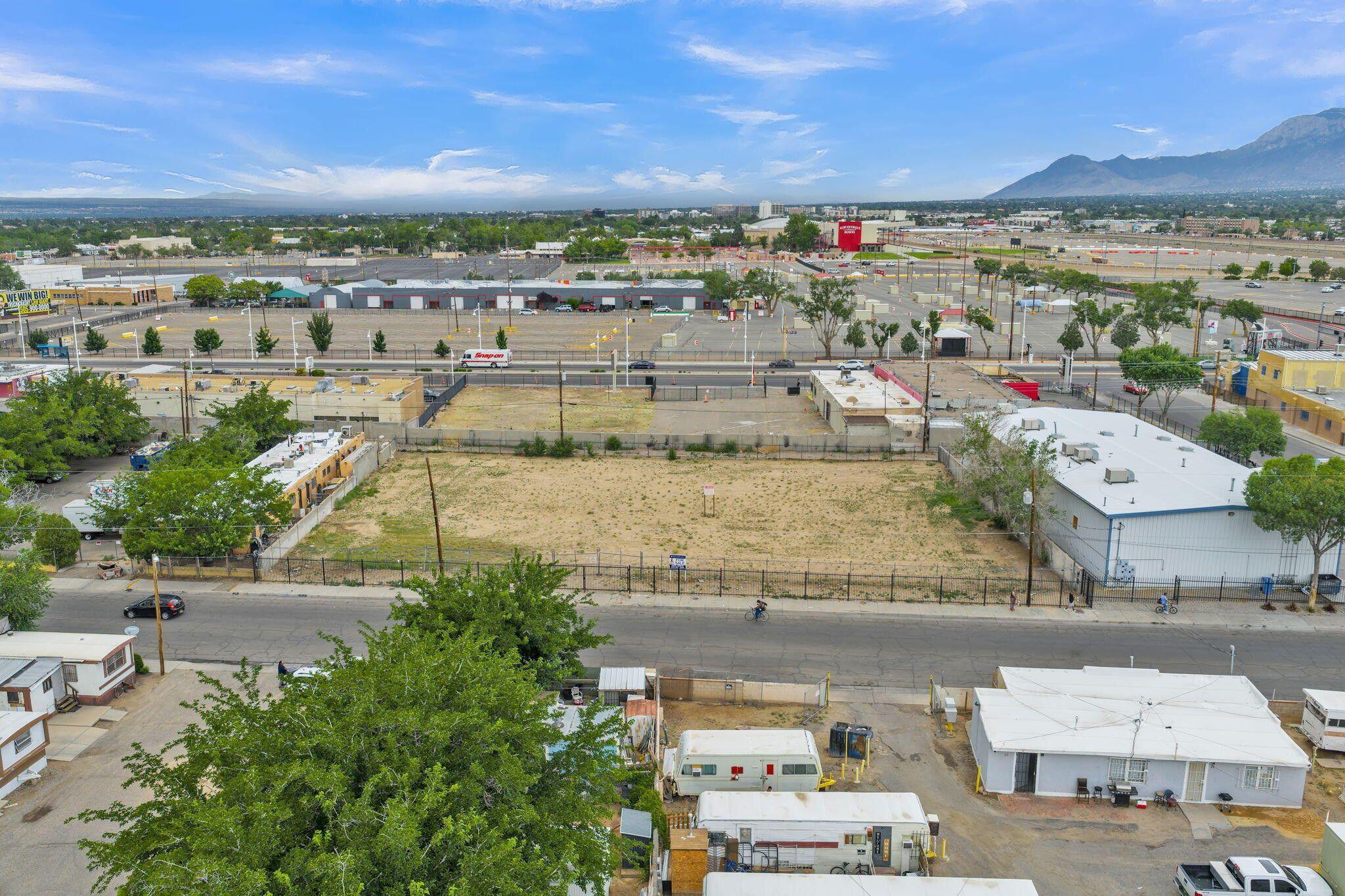 Photo 16 — 6525 COCHITI Road SE