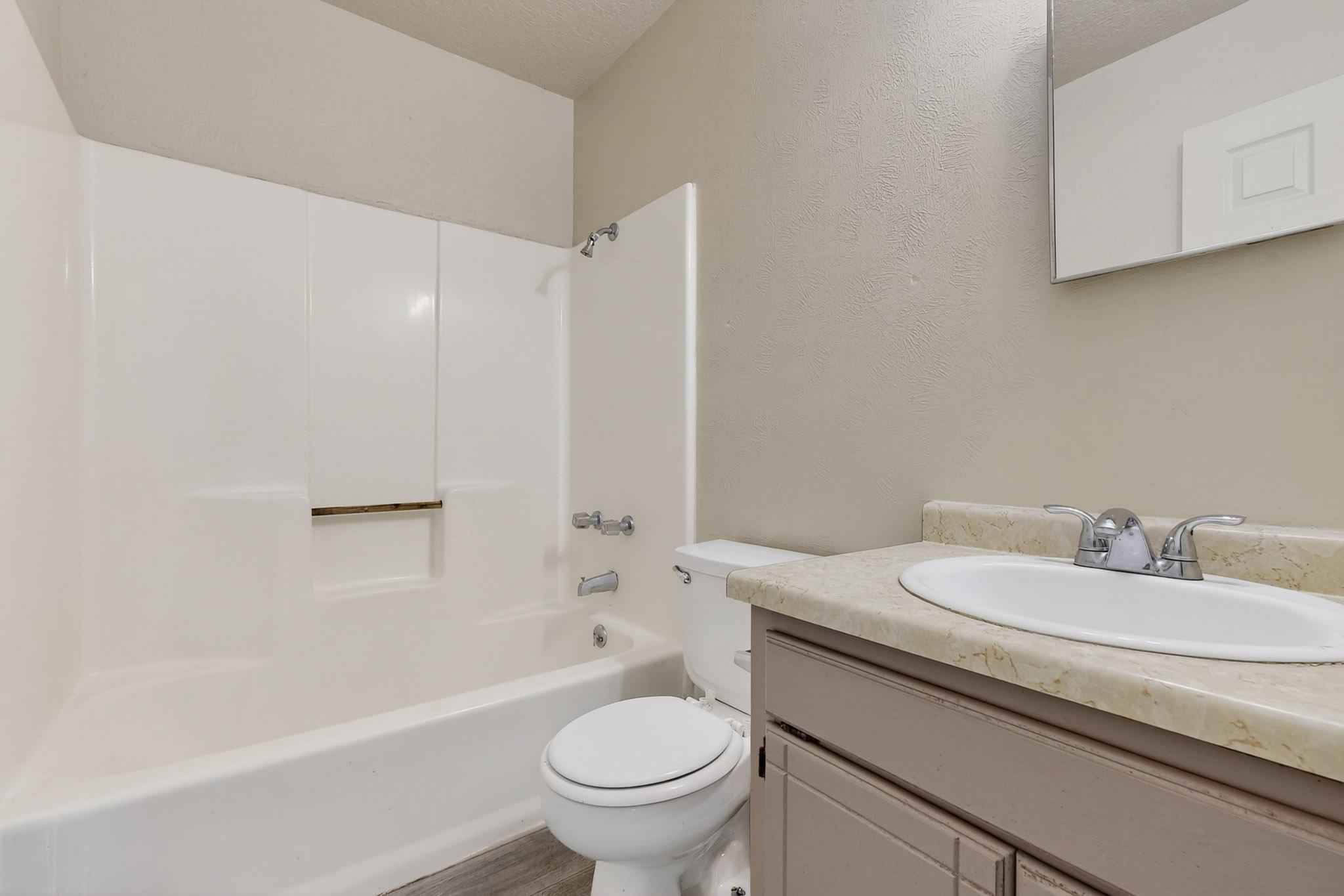 Photo 13 — 1212 W Didier Avenue