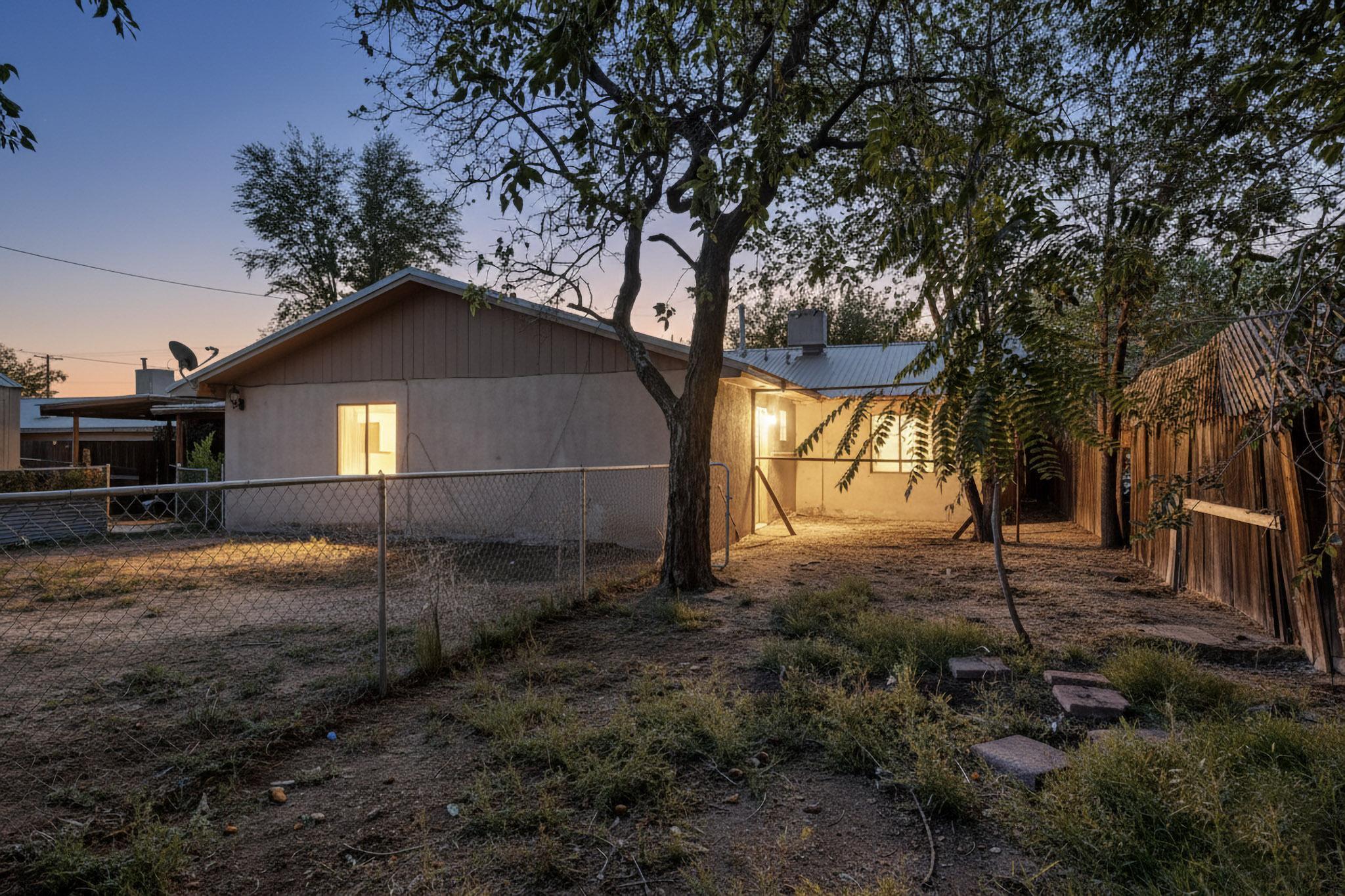 Photo 20 — 1212 W Didier Avenue