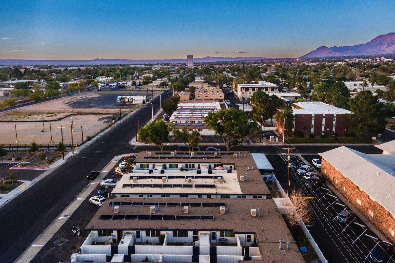 Photo 17 — 1200 Ortiz Drive SE