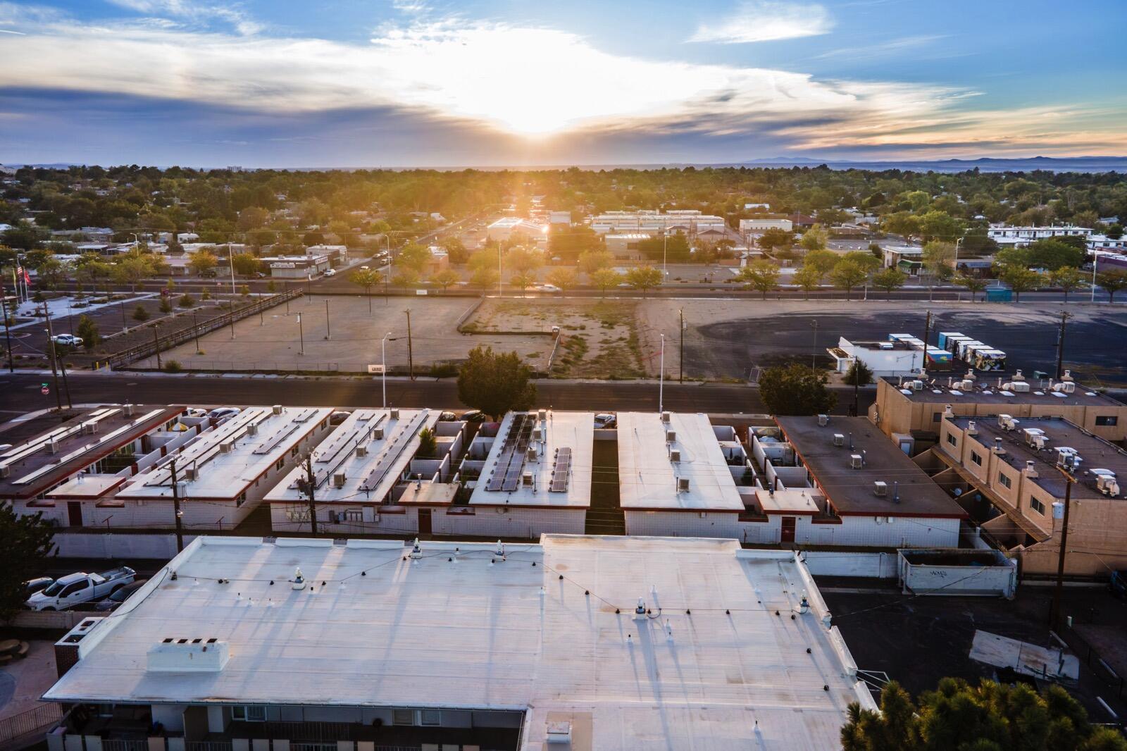 Photo 14 — 1200 Ortiz Drive SE
