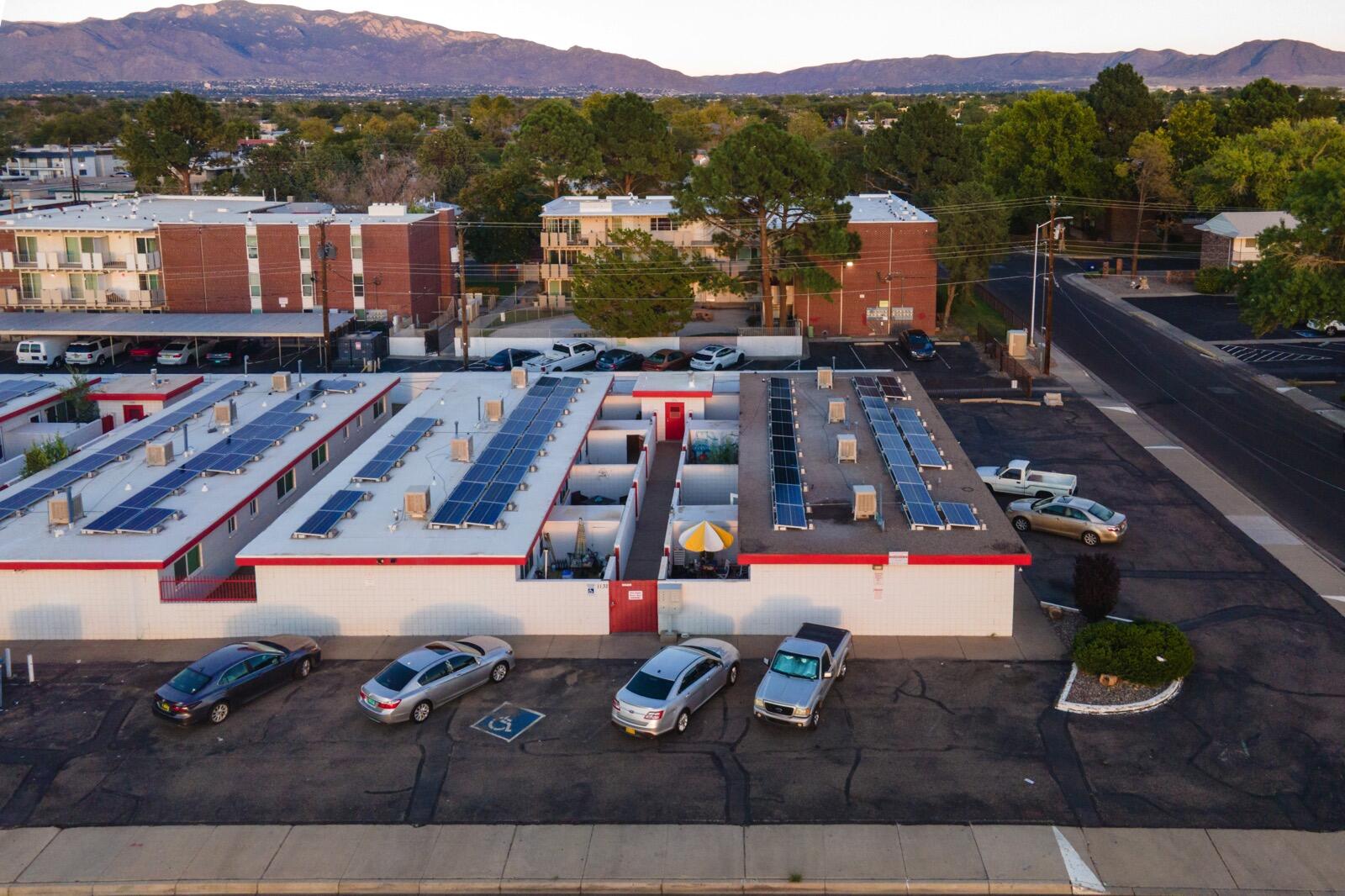 Photo 10 — 1200 Ortiz Drive SE