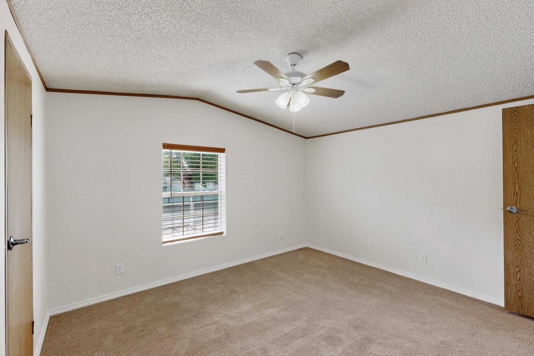 Photo 20 — 207 Maribel Avenue