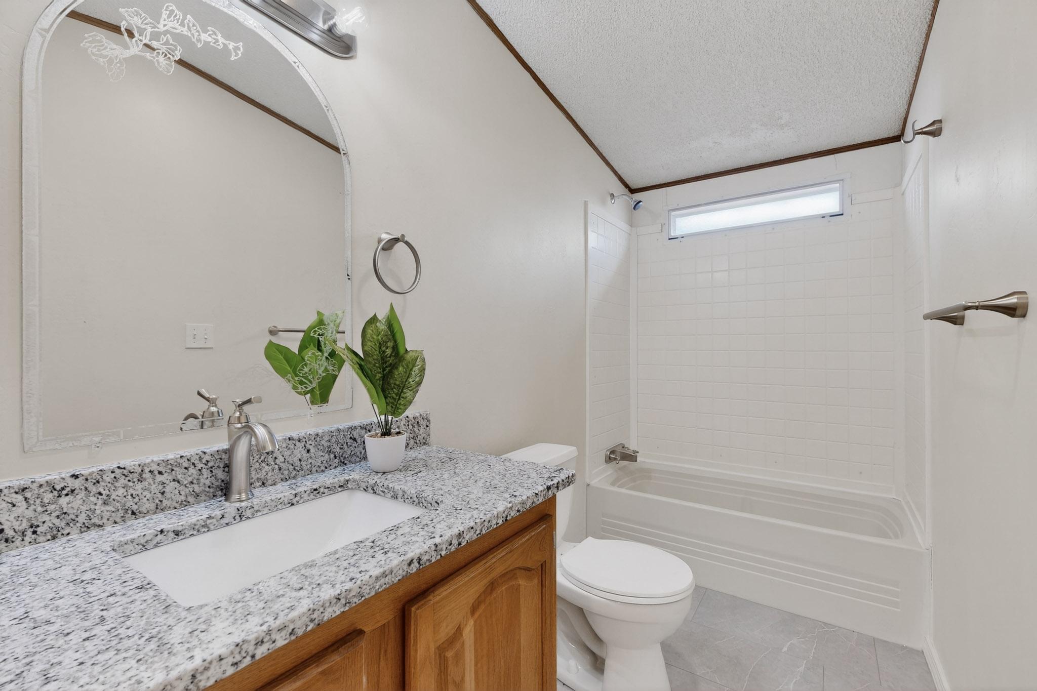 Photo 16 — 207 Maribel Avenue