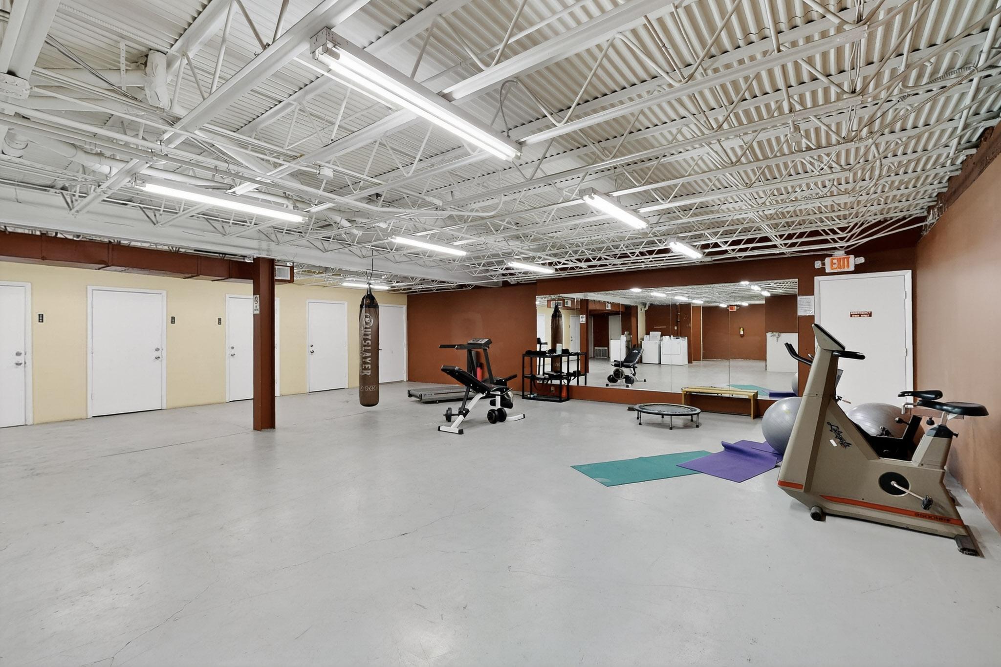 Photo 13 — 351 Washington Street SE 205