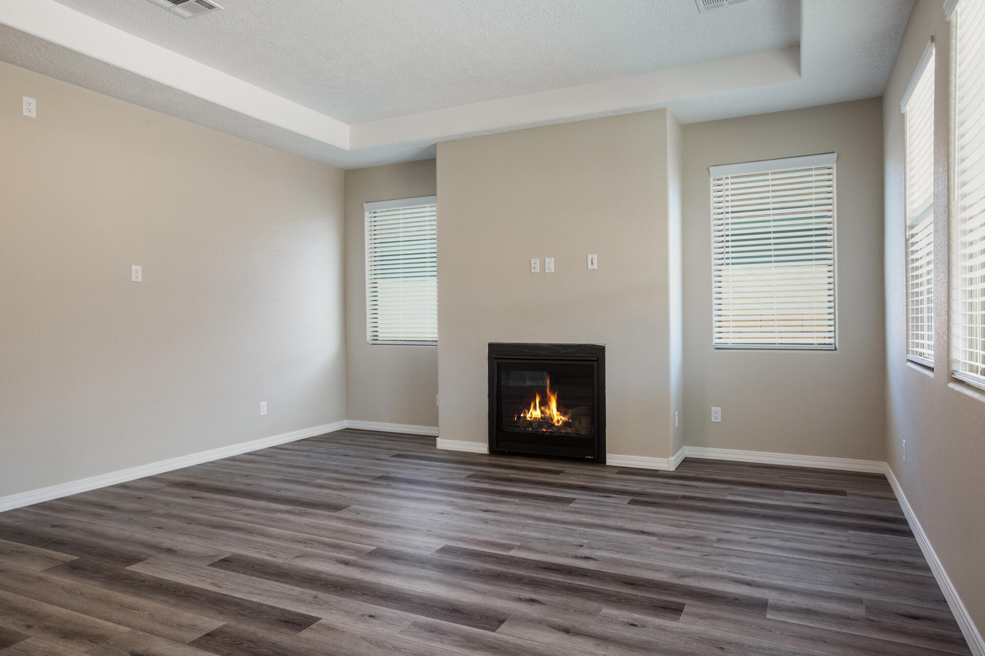 Photo 8 — 4805 Guadalupe Peak Street SW