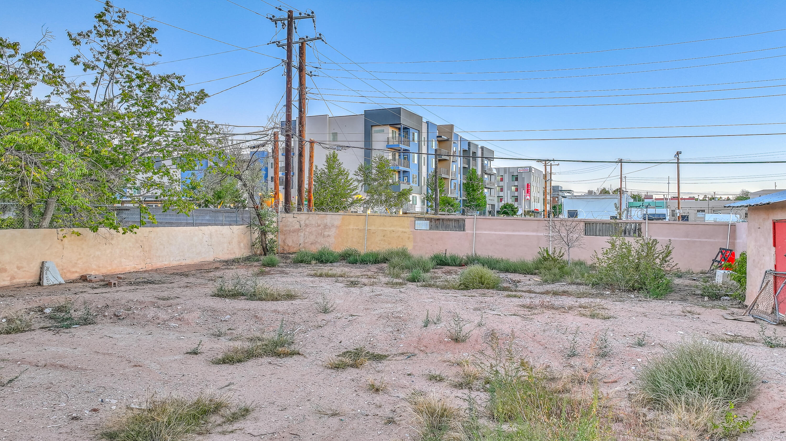 Photo 6 — 4100 RIDGELEY Avenue NE