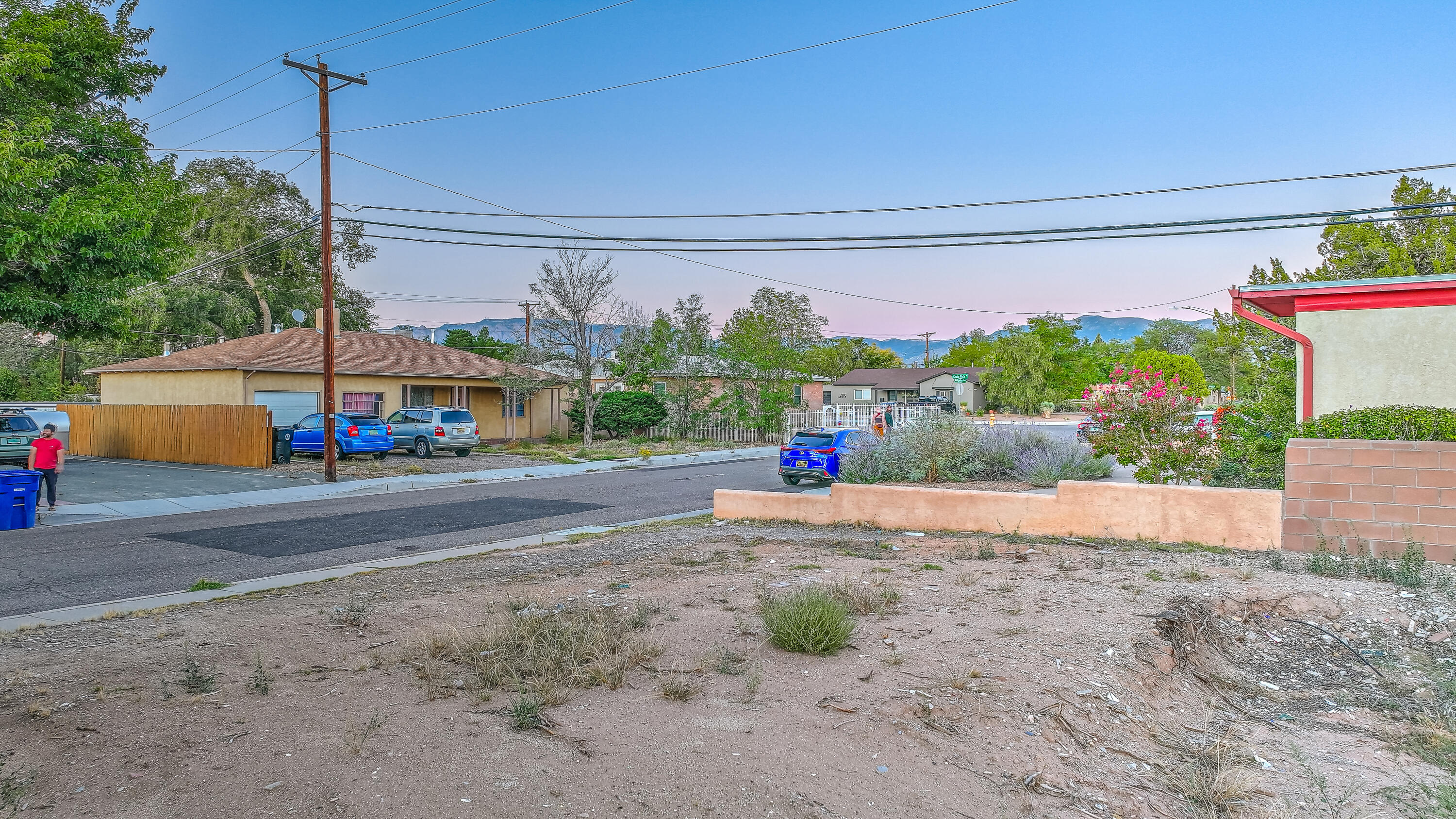 Photo 8 — 4100 RIDGELEY Avenue NE