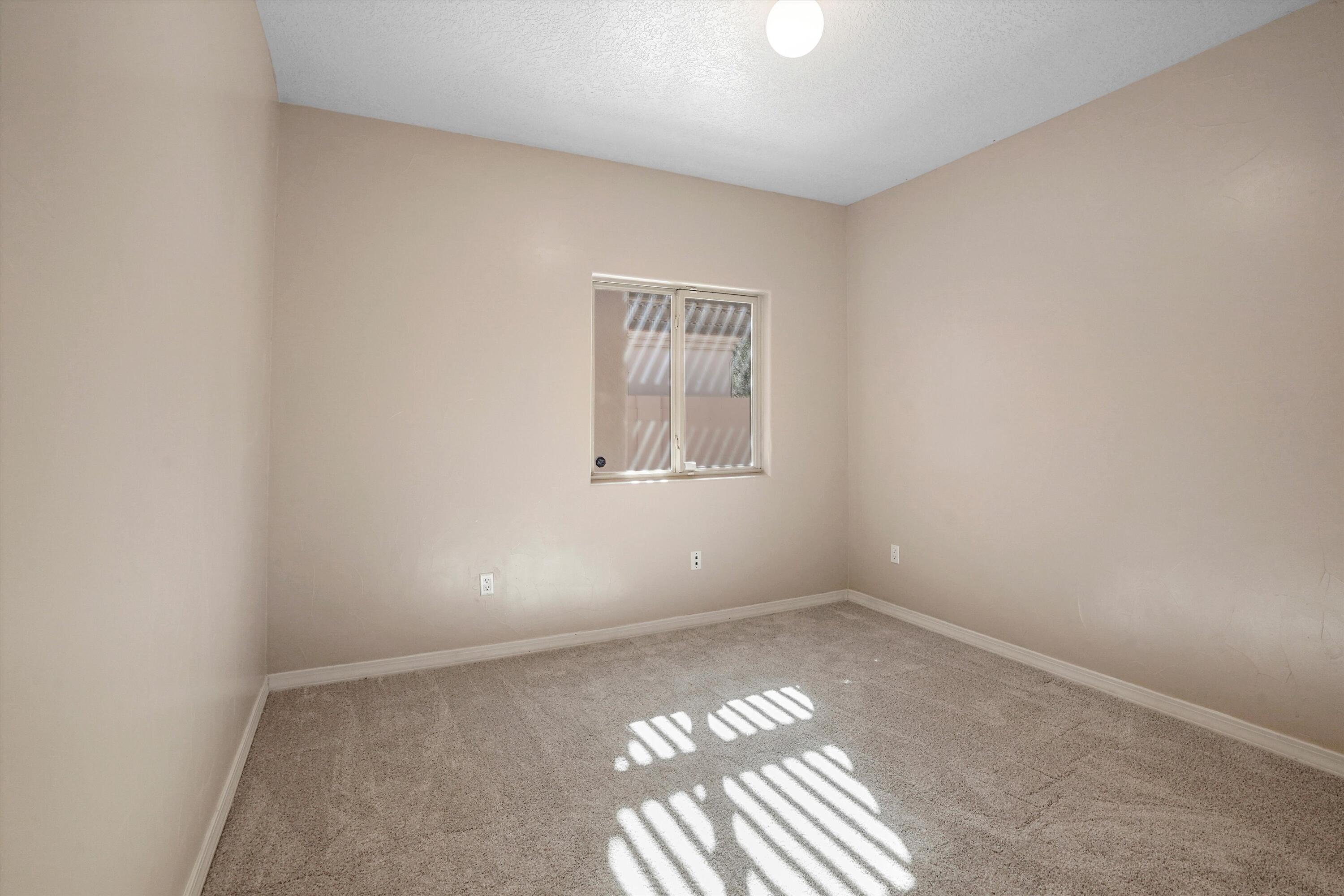Photo 19 — 4415 Hodgin Lane NW