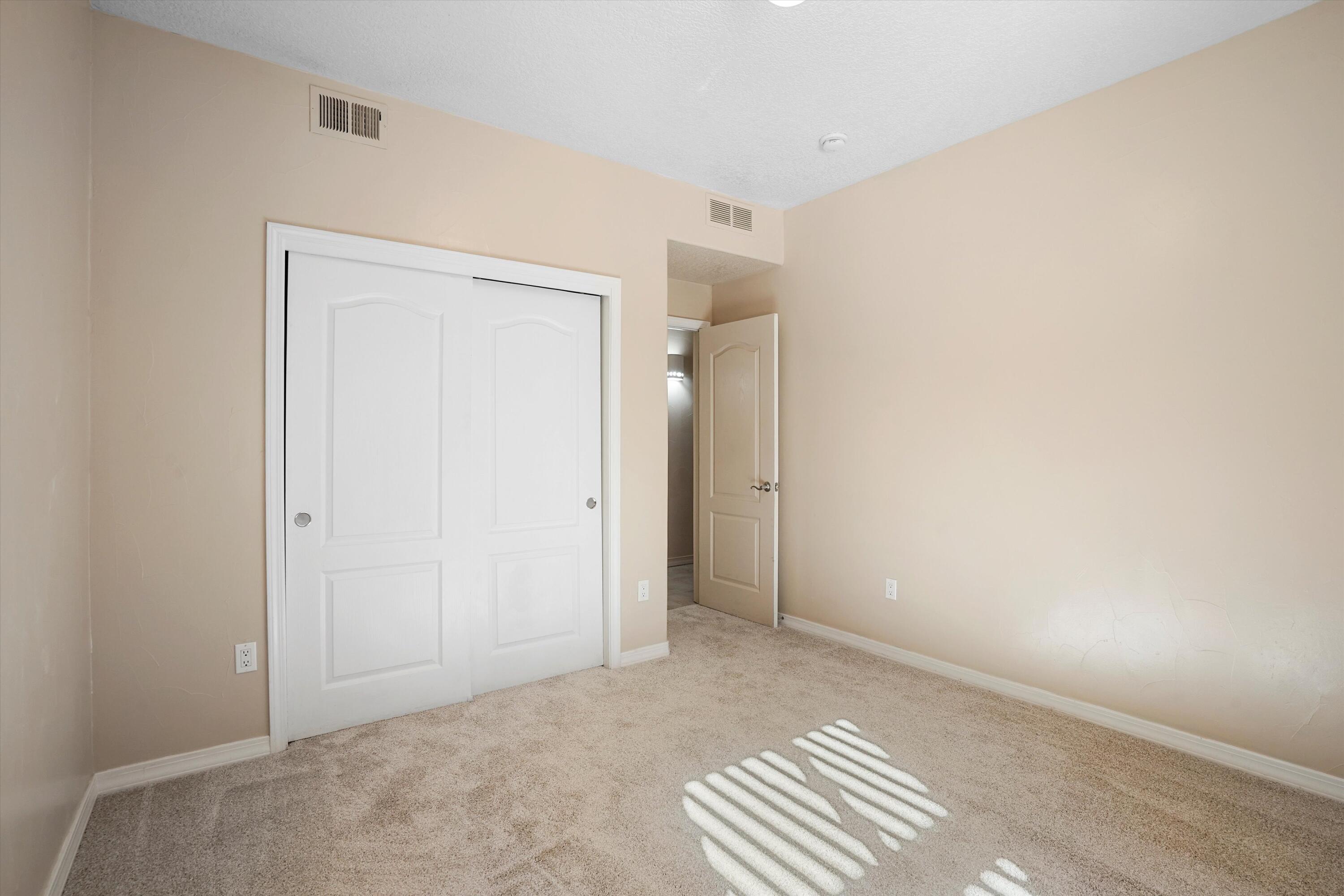 Photo 18 — 4415 Hodgin Lane NW