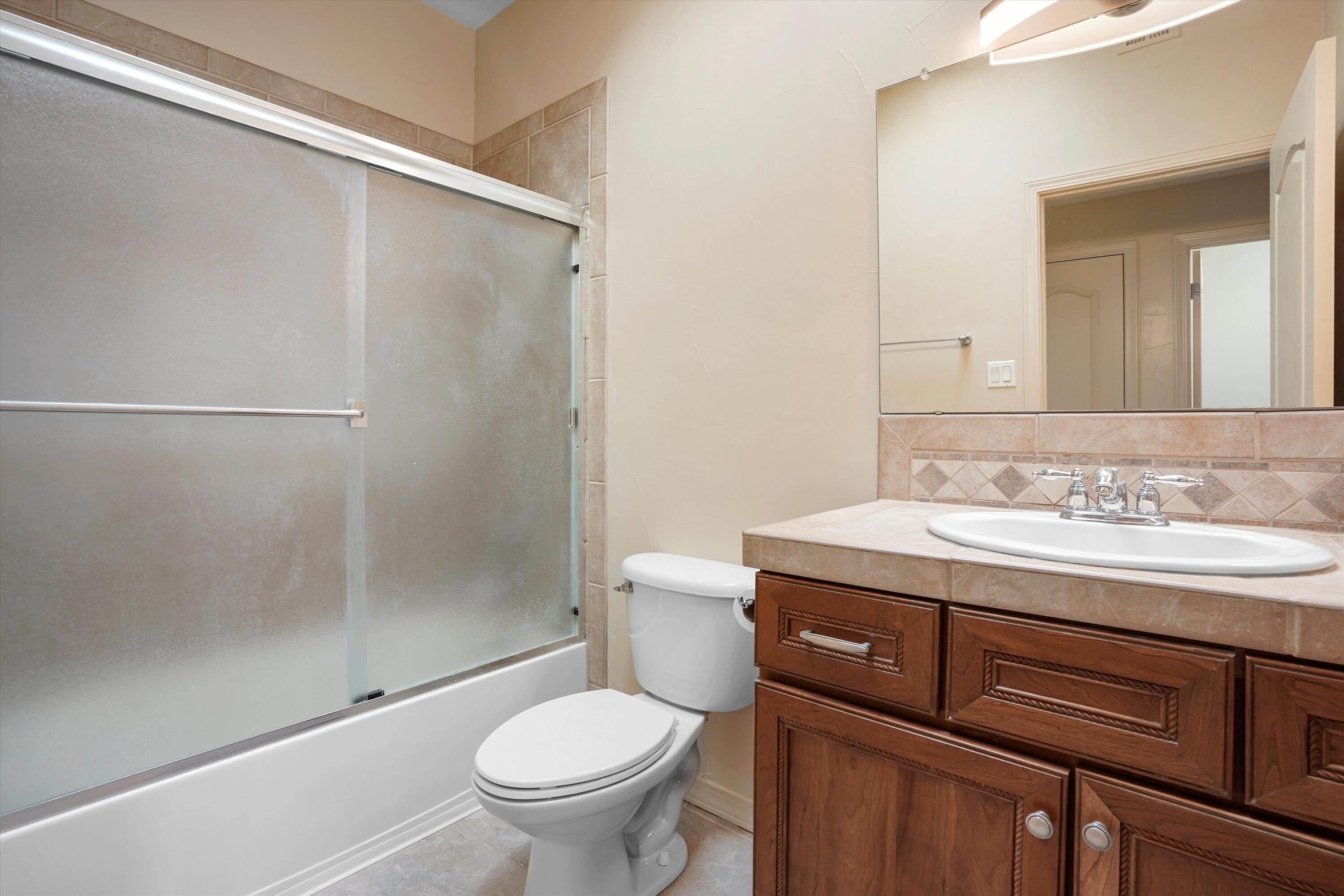 Photo 17 — 4415 Hodgin Lane NW