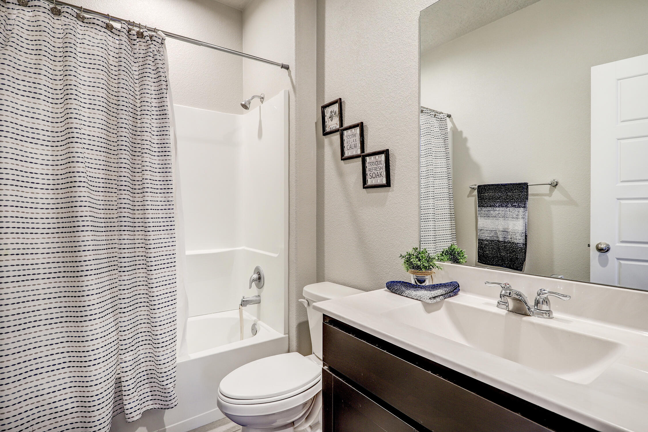 Photo 17 — 10737 Sabino Loop SW
