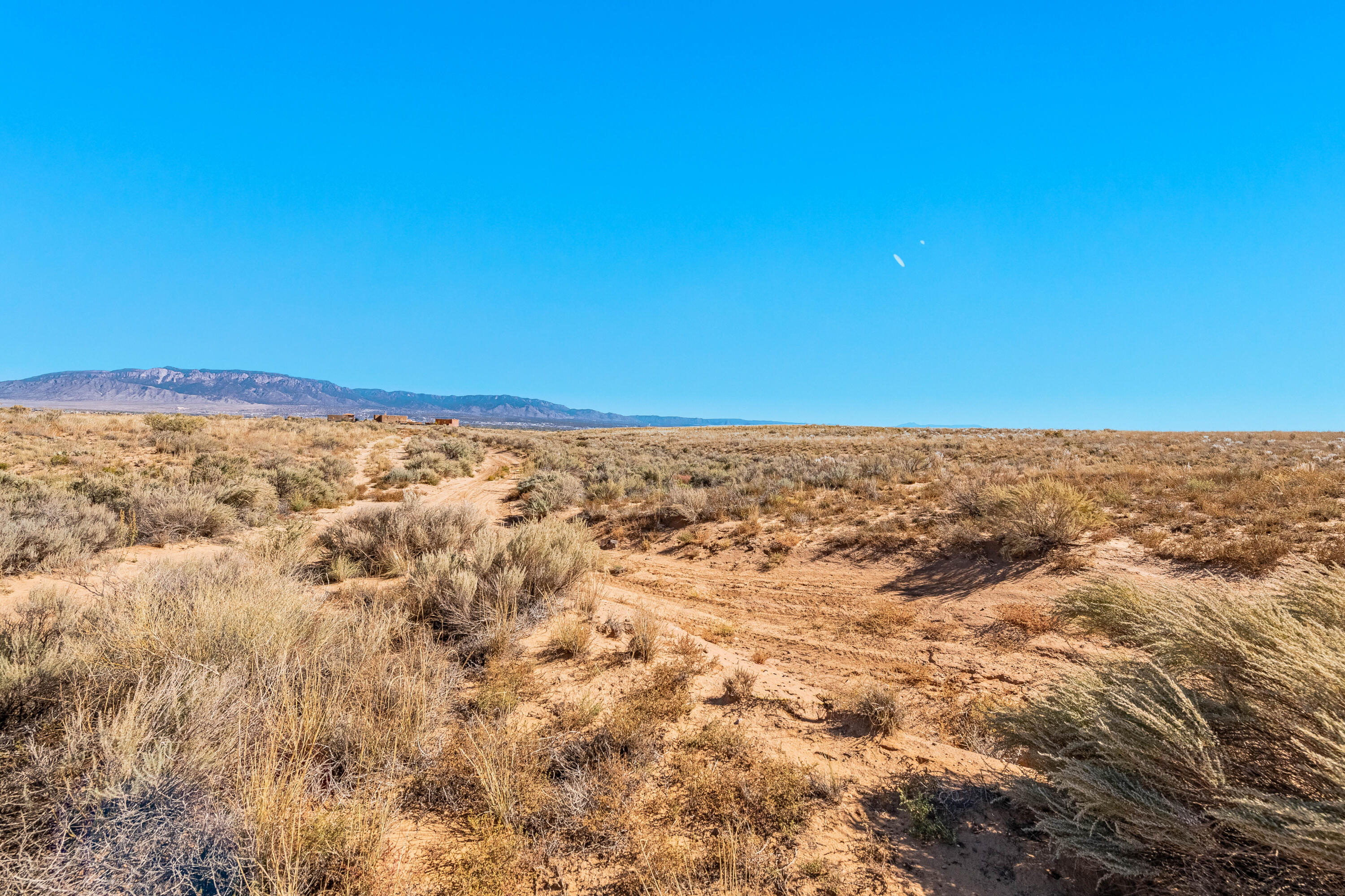 Photo 17 — Tract 6 Volcano Cliffs Unit No. 9 NW