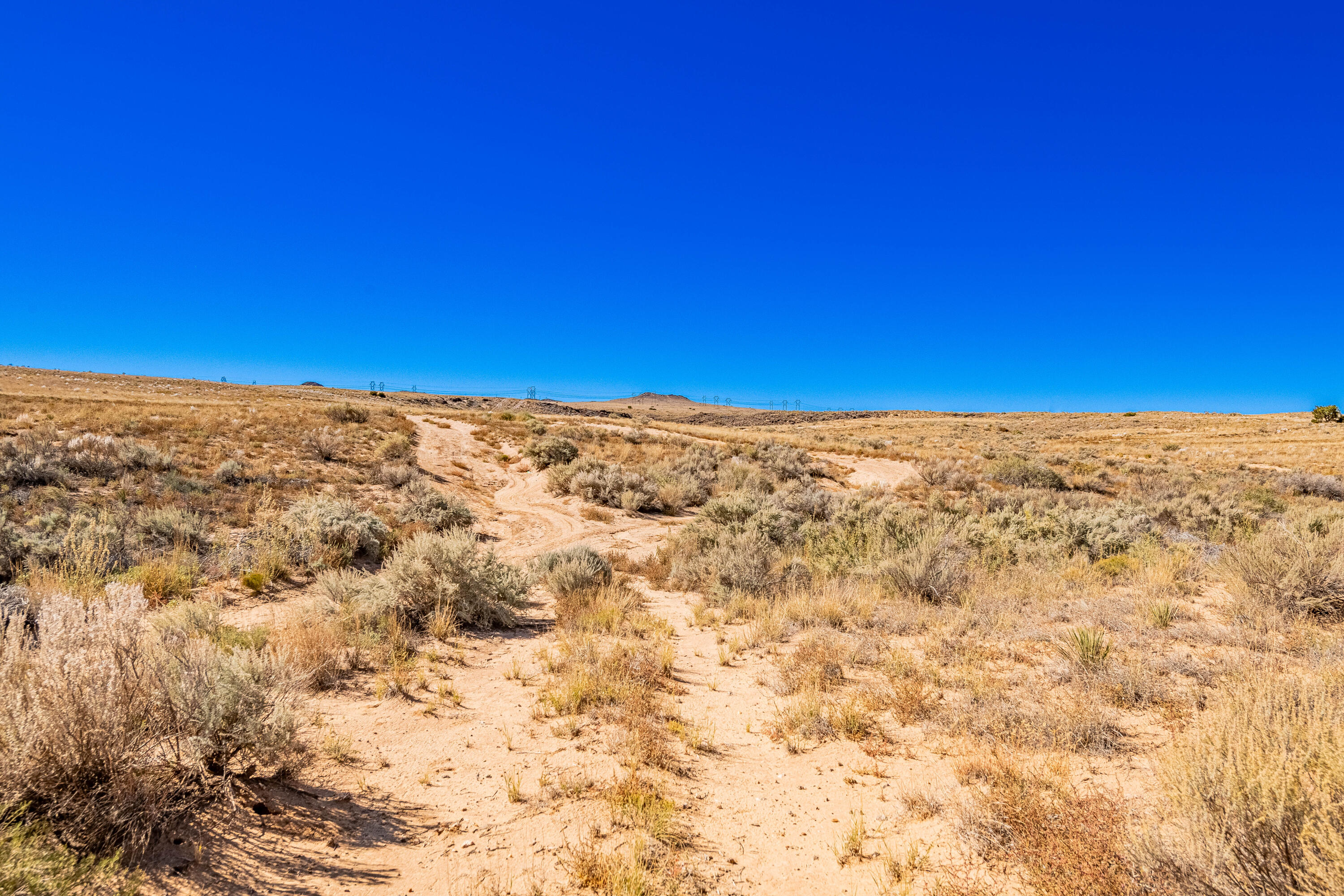 Photo 12 — Tract 6 Volcano Cliffs Unit No. 9 NW