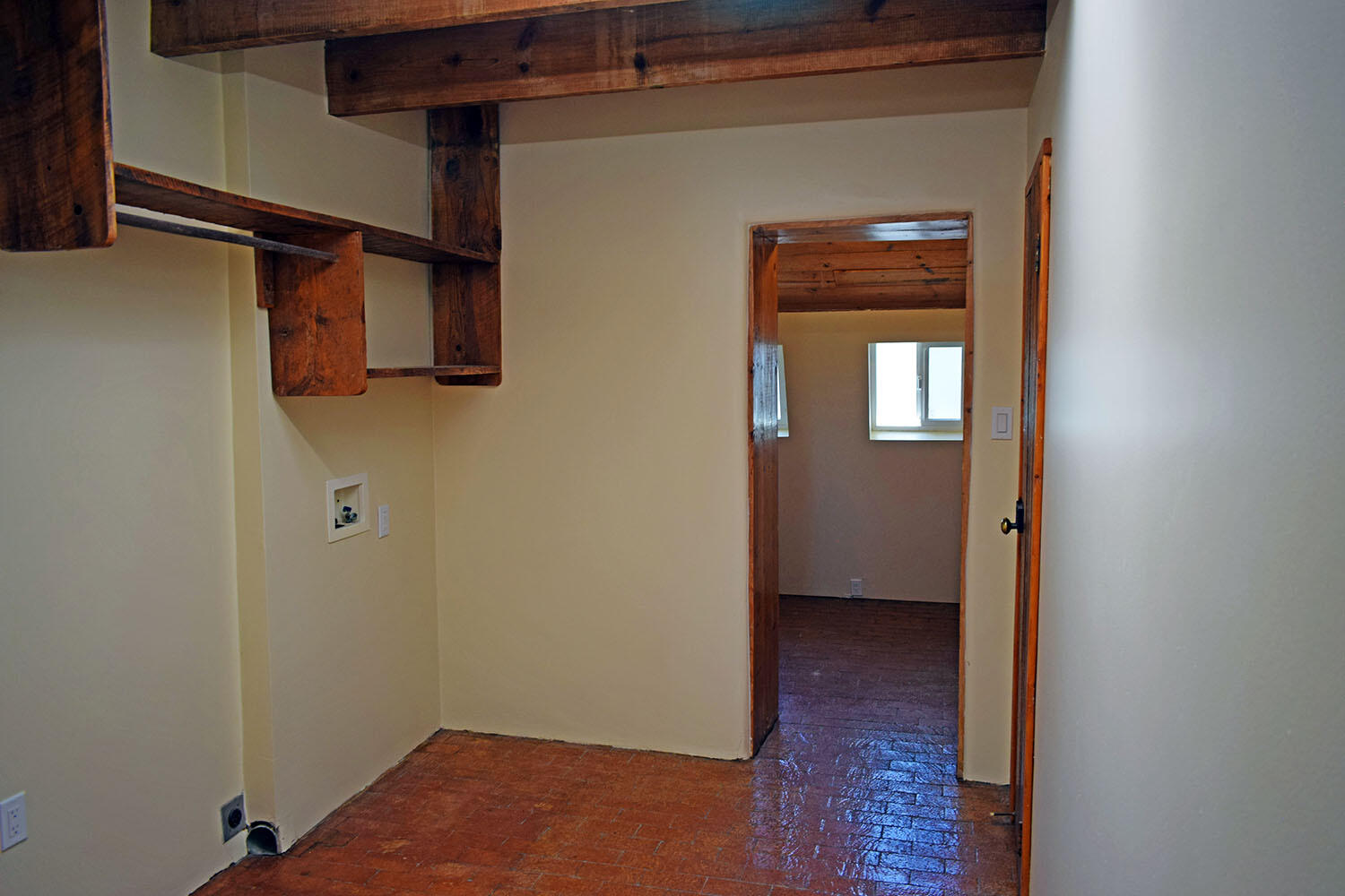 Photo 13 — 57 Edmundo Road