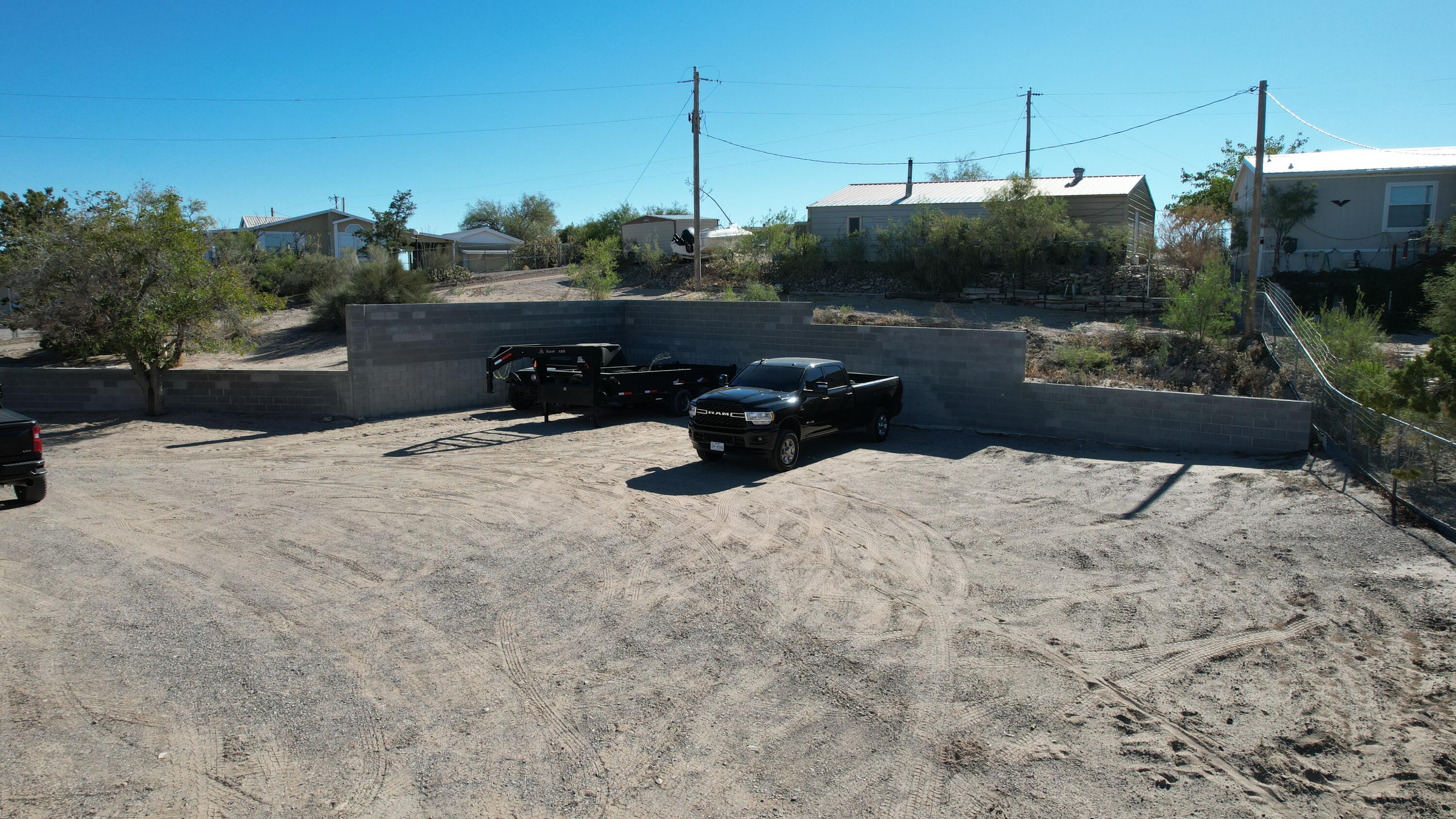 Photo 8 — 300 CATFISH Road