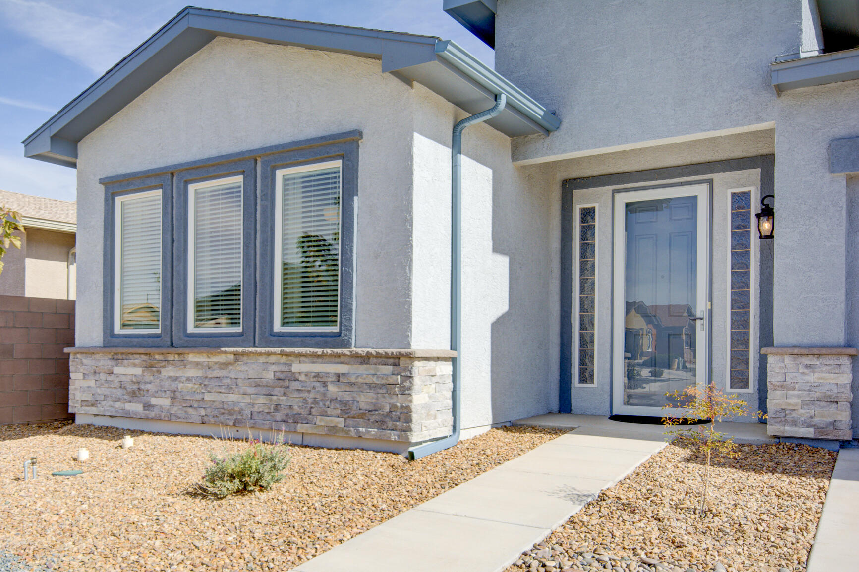 Photo 5 — 460 Rio Chama Circle SW