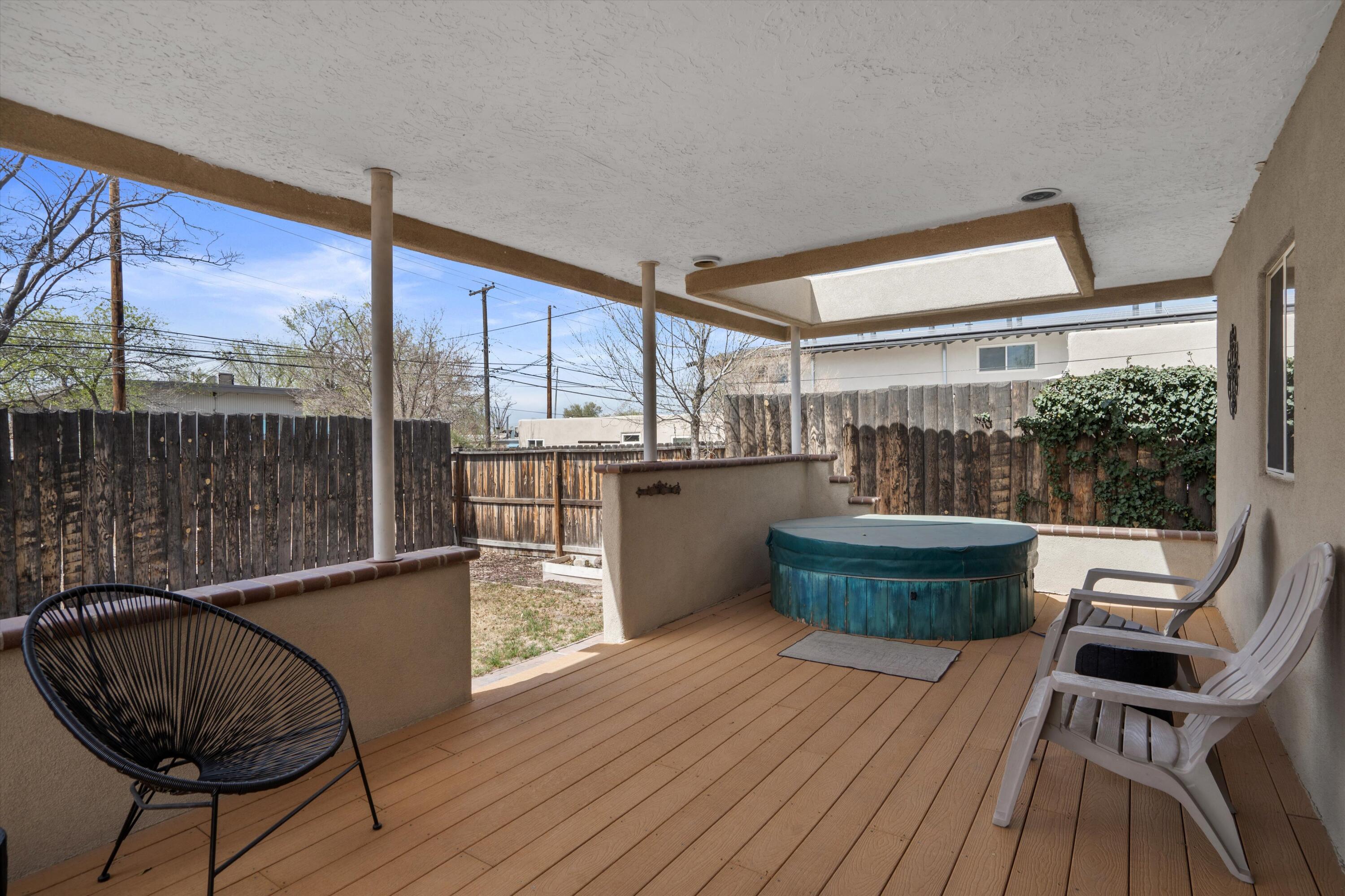 Photo 20 — 213 Girard Boulevard SE