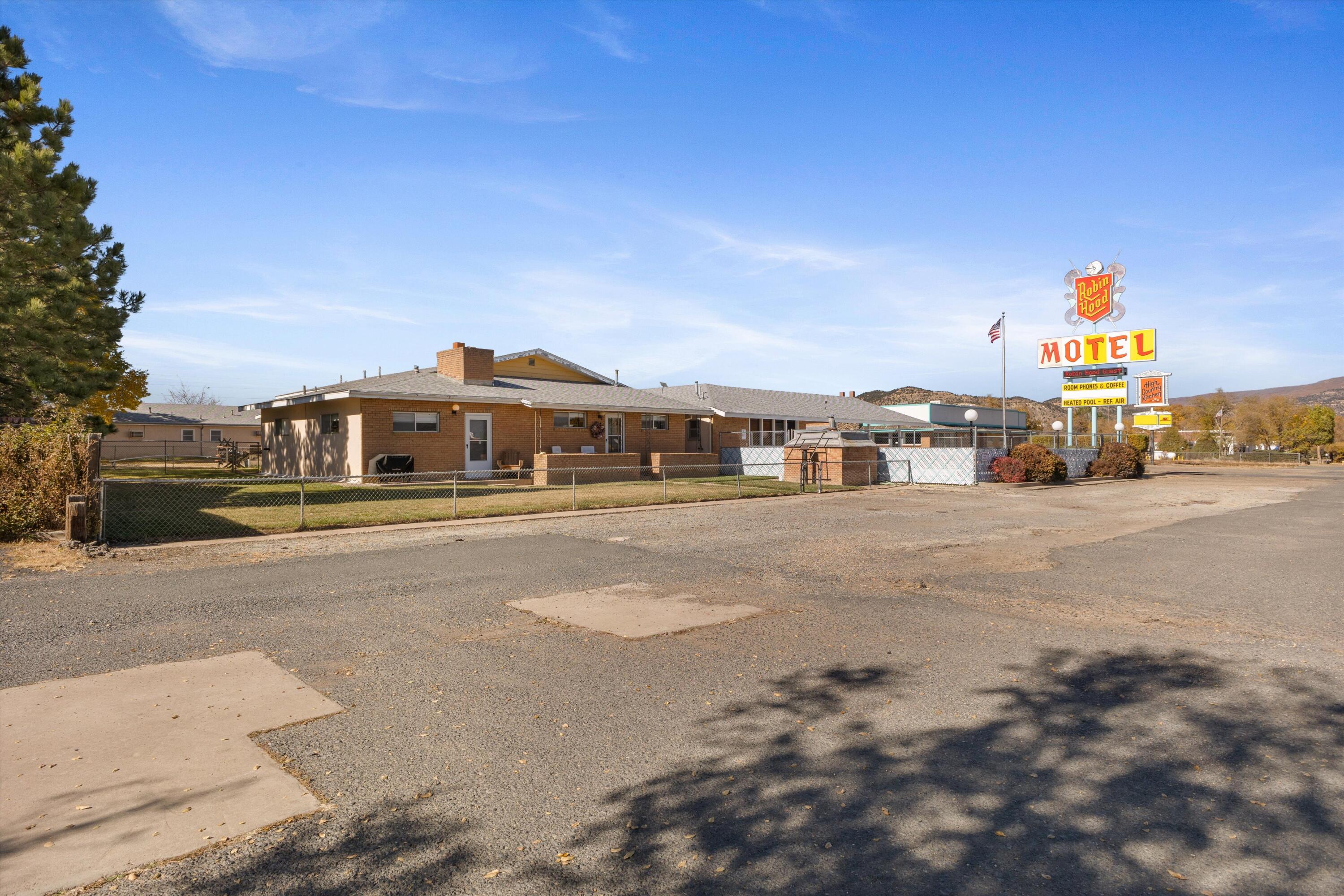 1342 S 2nd Street, Raton, NM 87740