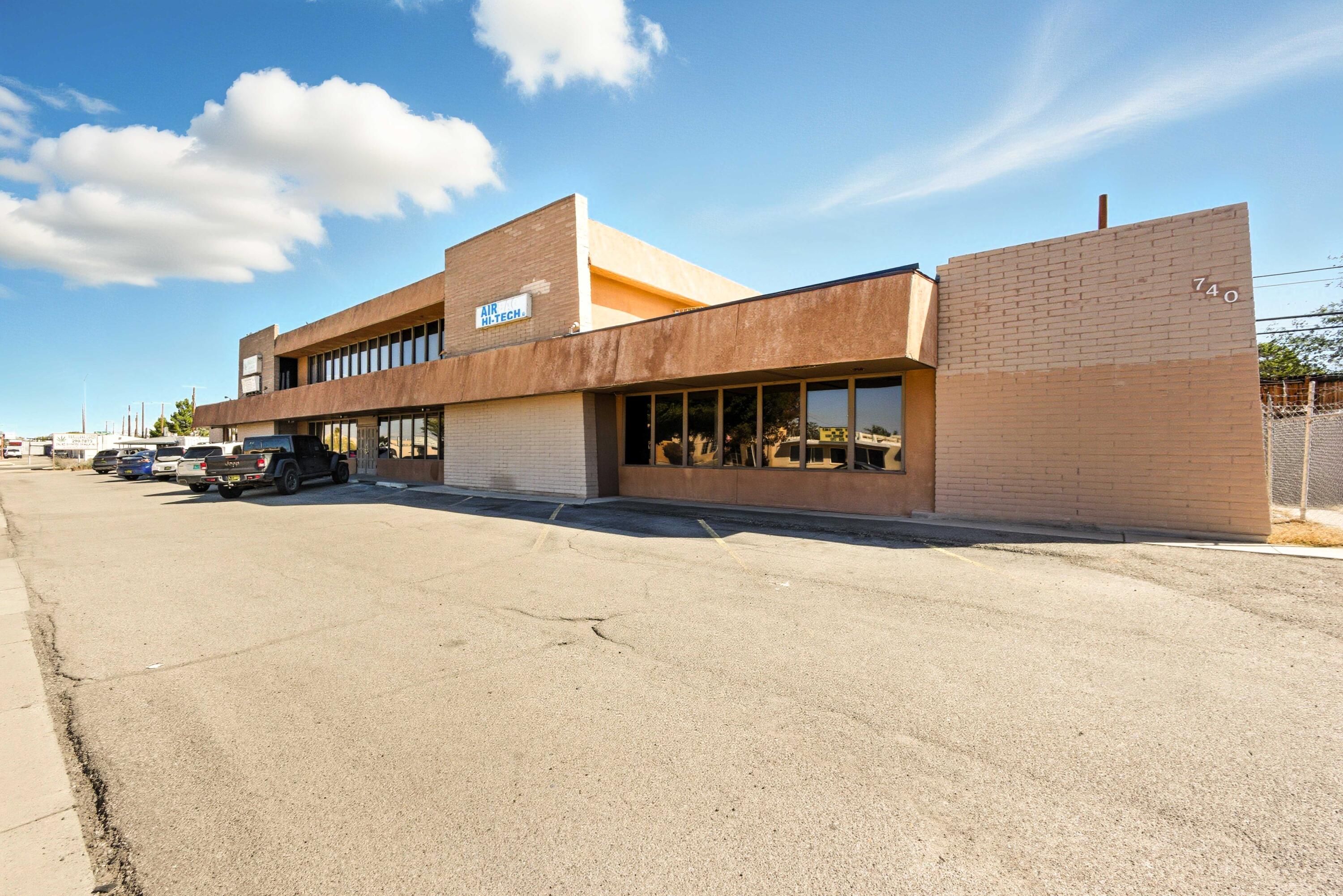 740 San Mateo Boulevard NE, Albuquerque, NM 87108