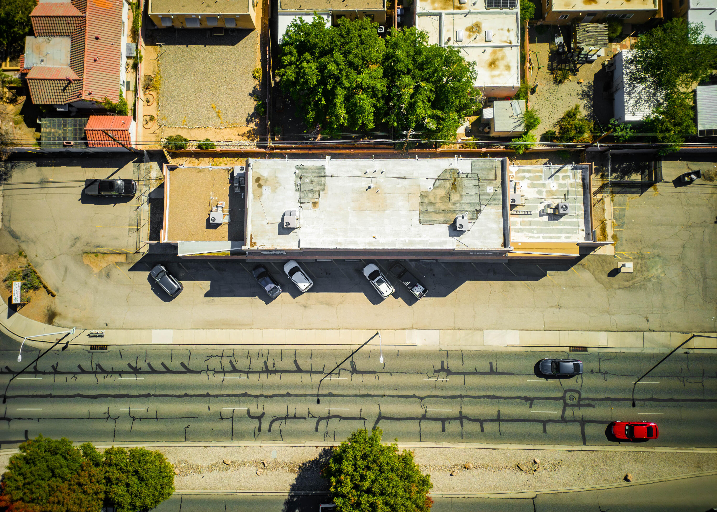 Photo 5 — 740 San Mateo Boulevard NE