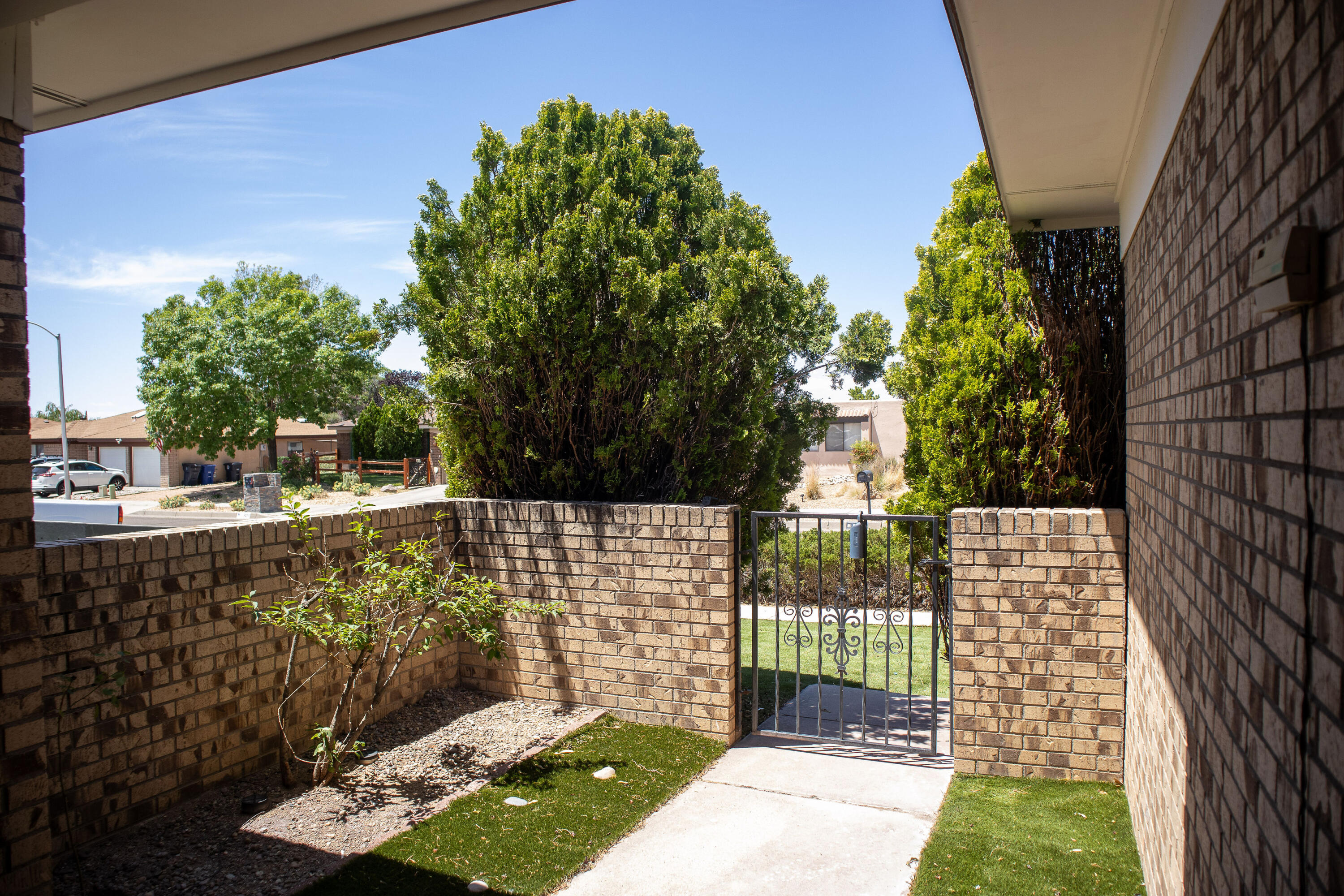 Photo 17 — 5406 Edwards Drive NE