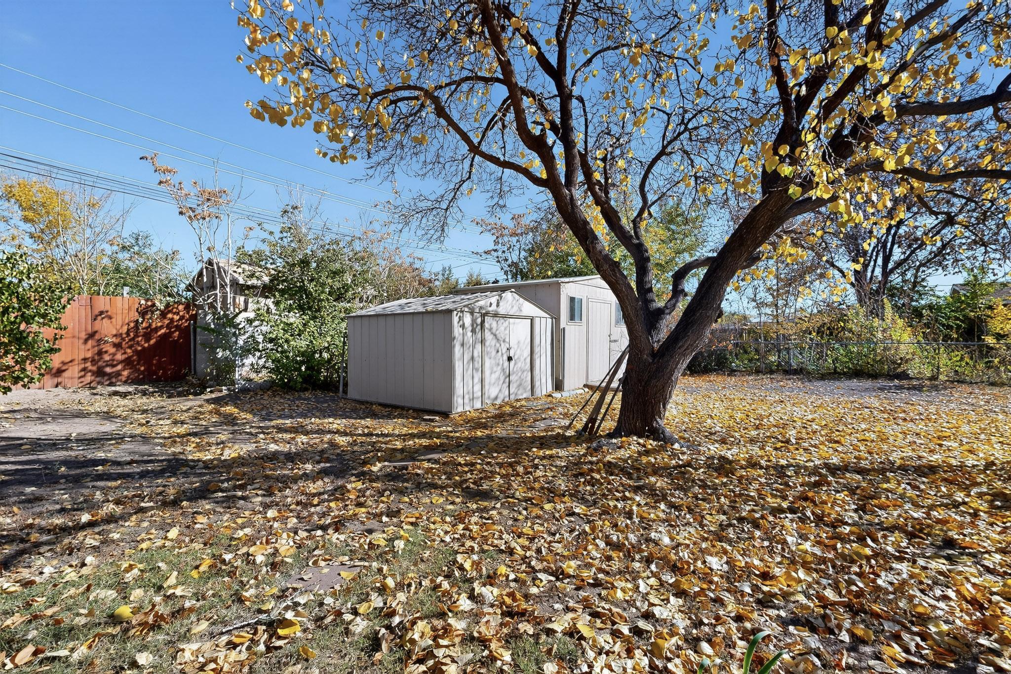 Photo 6 — 2715 Floral Road NW