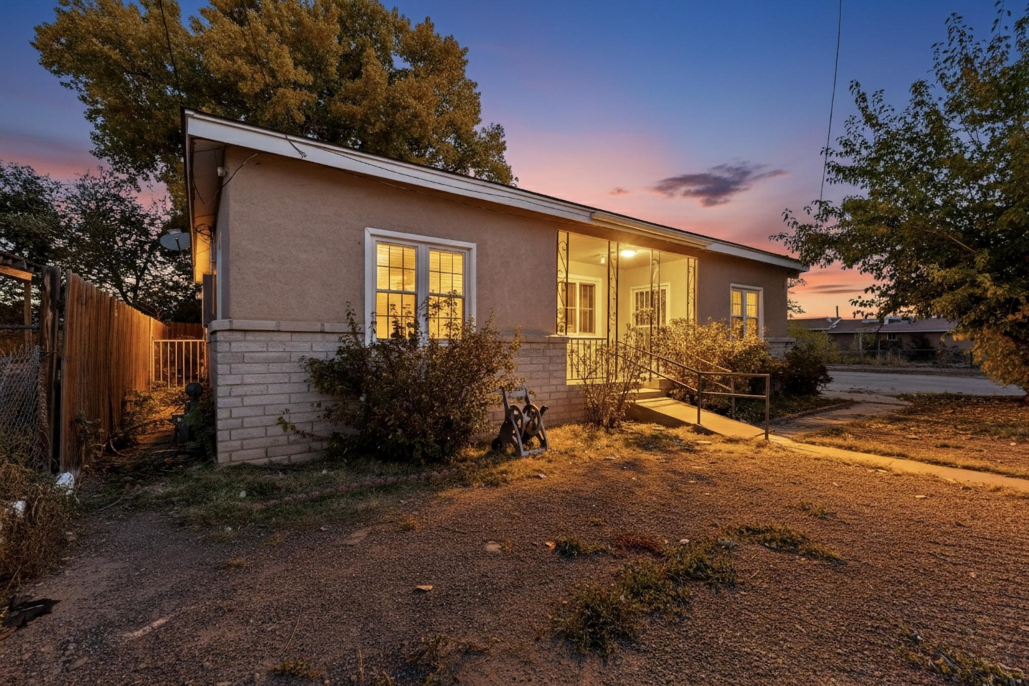 Photo 12 — 2715 Floral Road NW