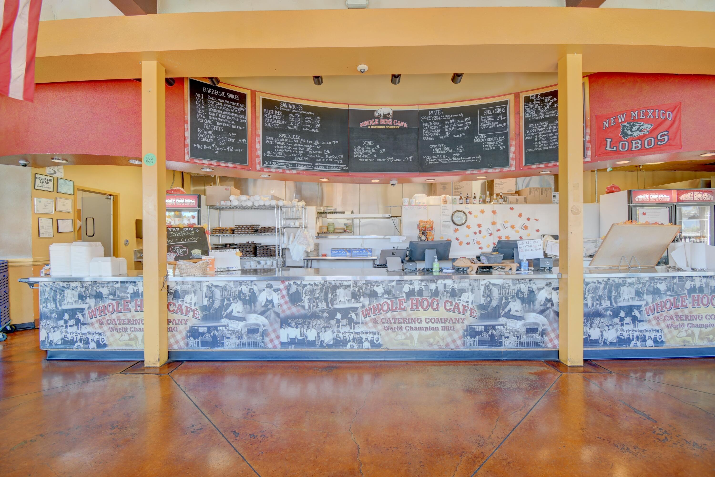 Photo 12 — 9880 Montgomery Boulevard NE