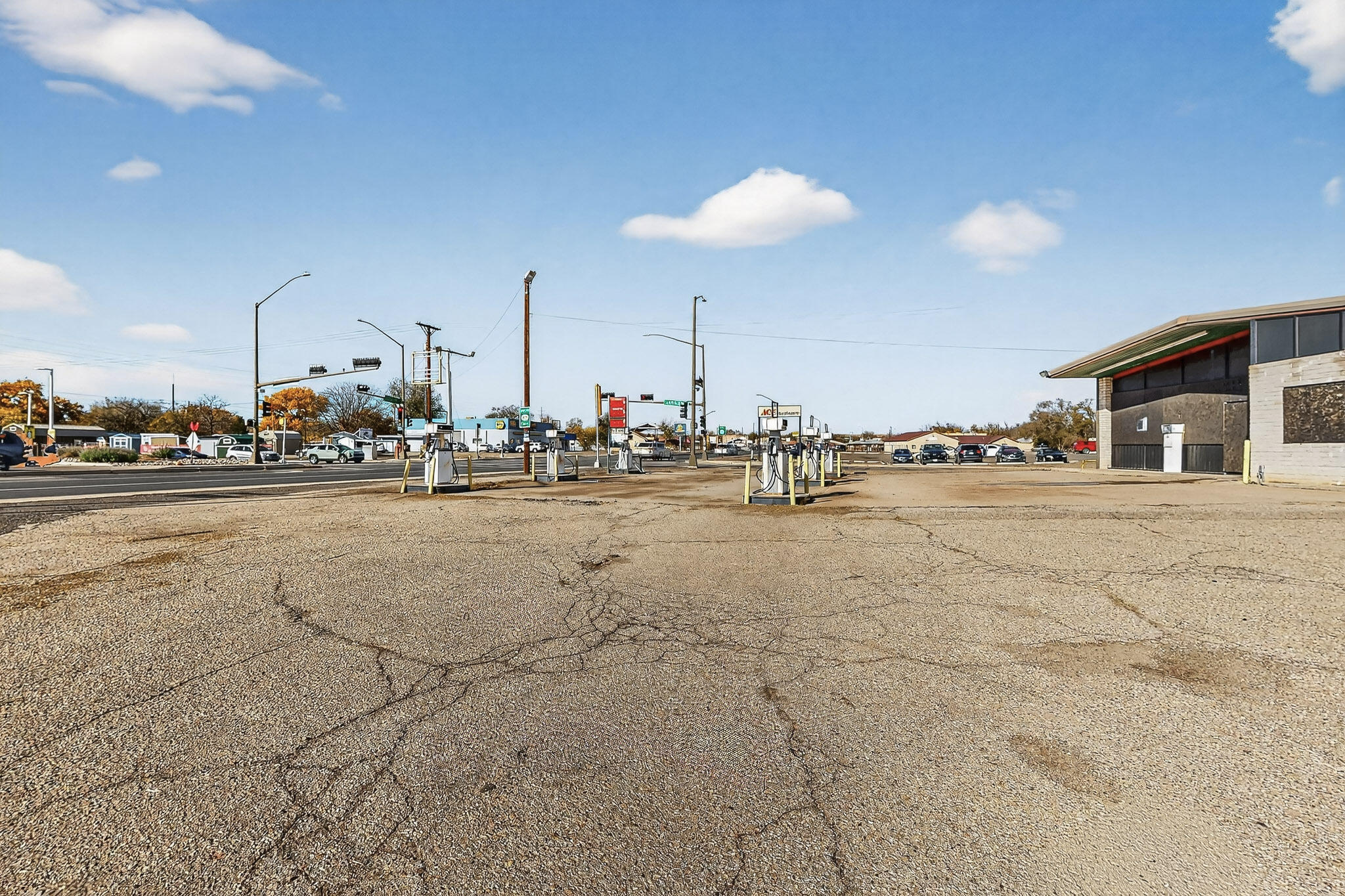 Photo 6 — 600 E Reinken Avenue