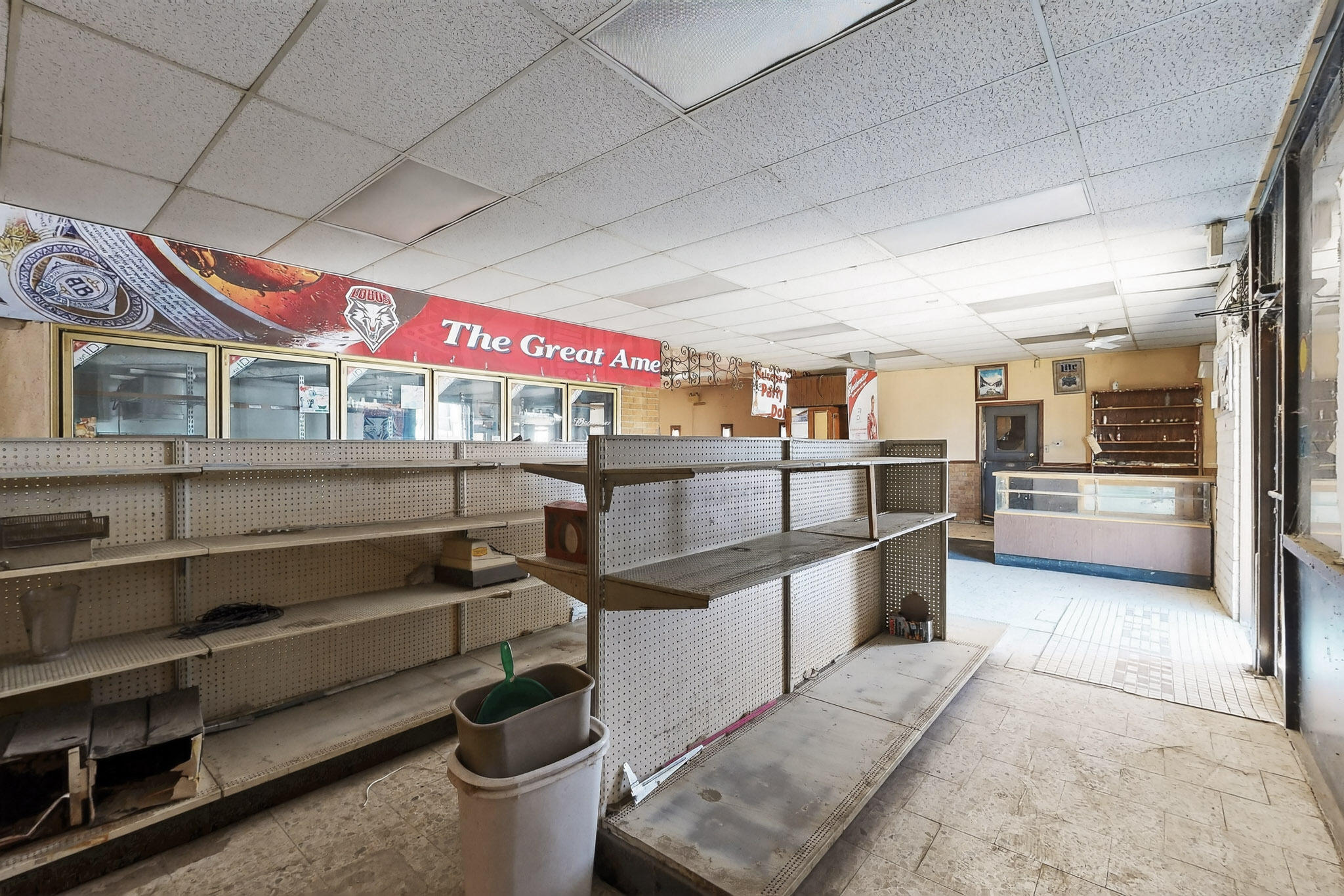 Photo 14 — 600 E Reinken Avenue