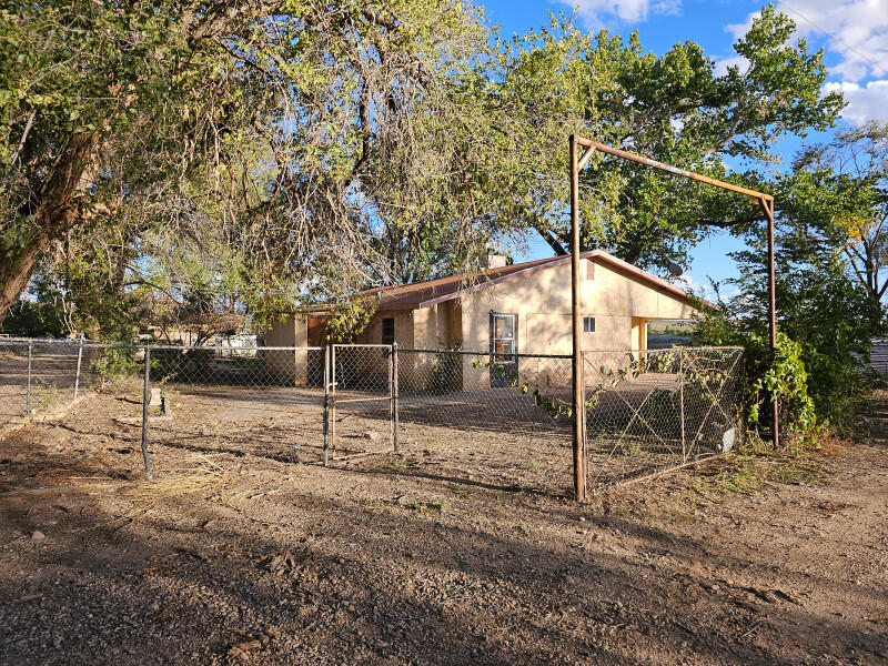 Photo 5 — 22 Miguel Road