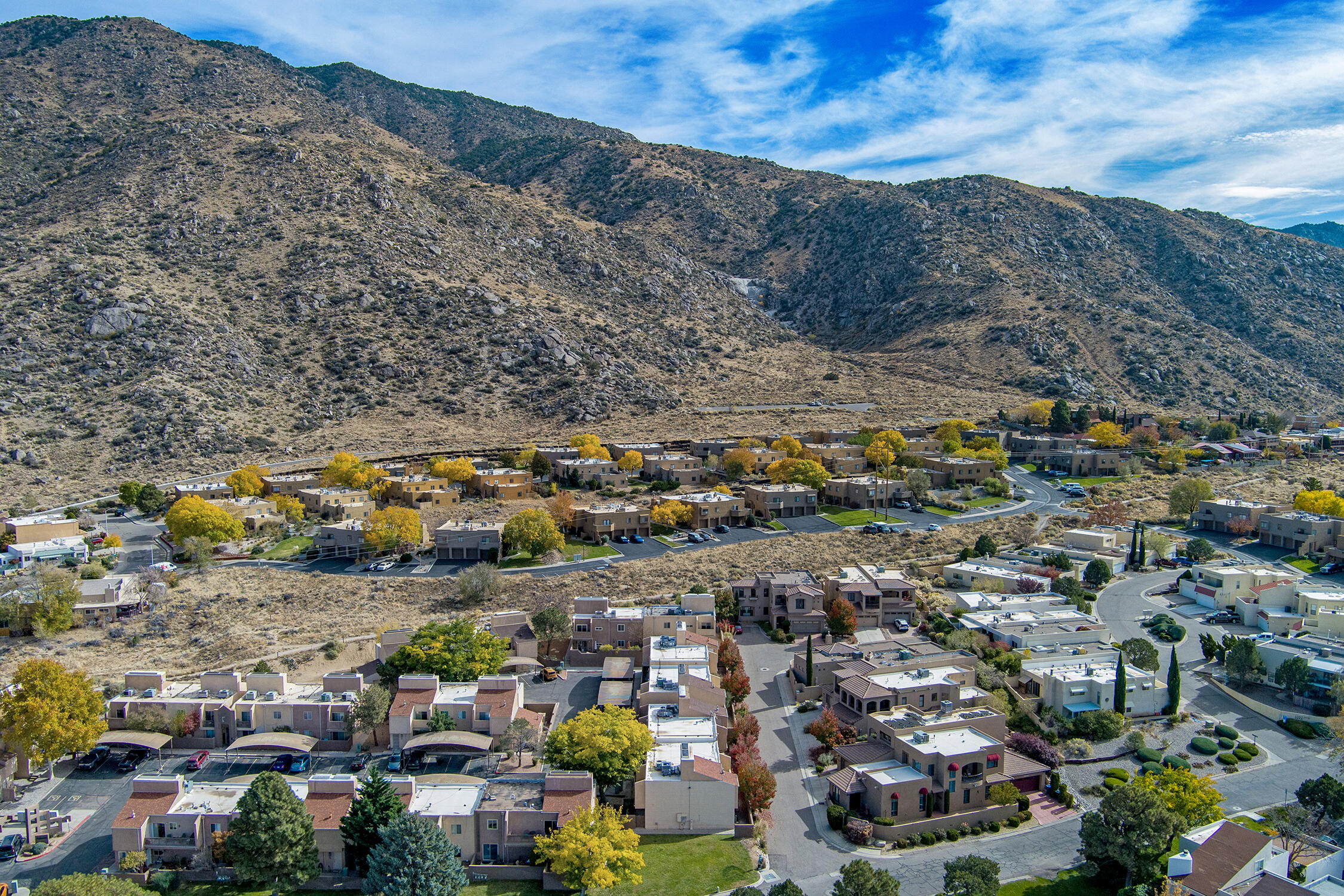 Photo 7 — 13246 Candelaria Road NE