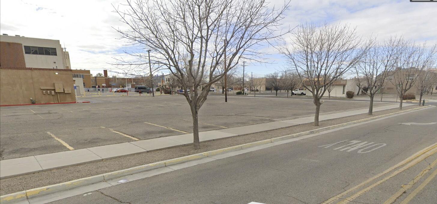 Photo 20 — 600 Marquette Avenue NW