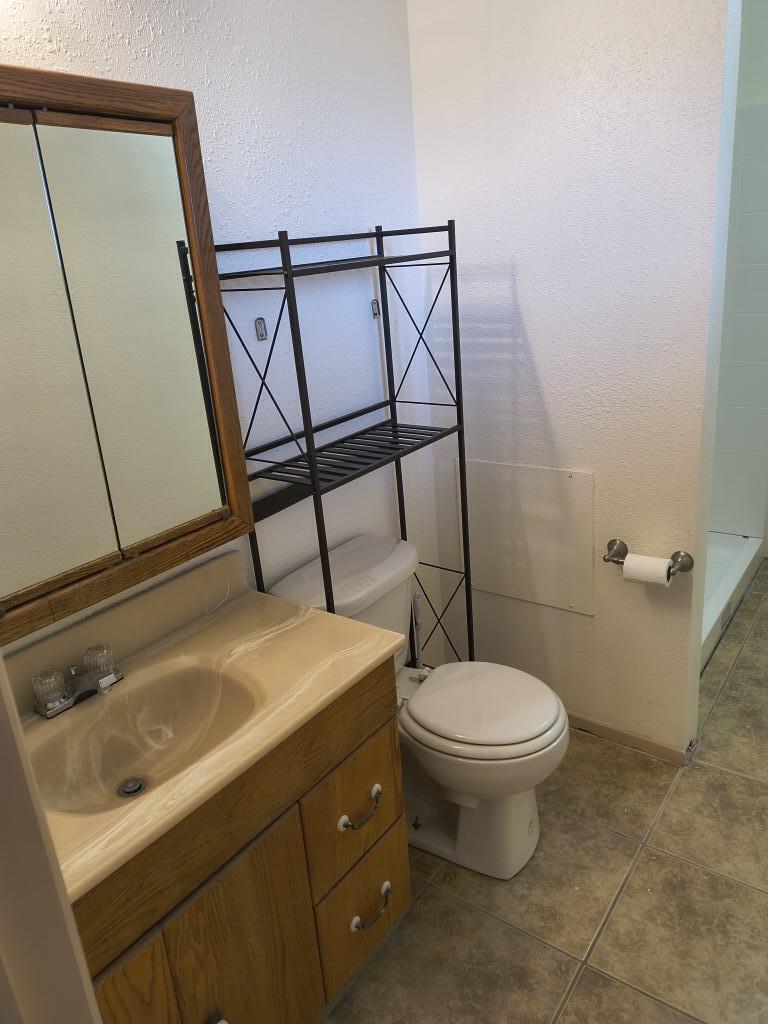Photo 9 — 630 Gianera Avenue