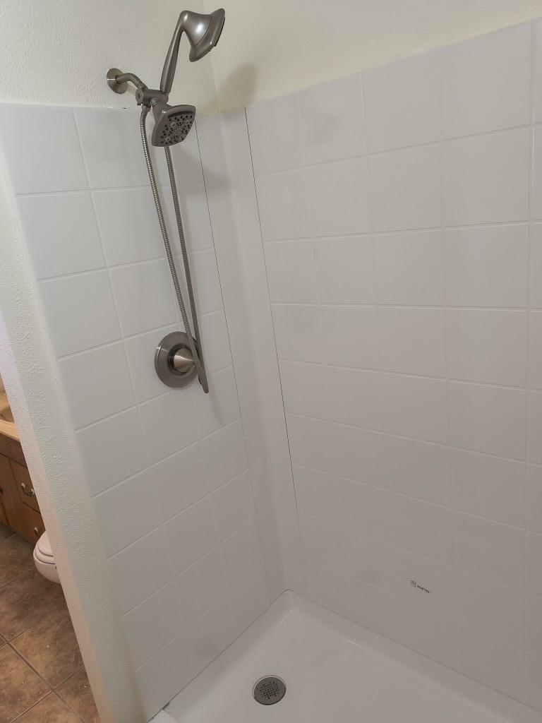 Photo 8 — 630 Gianera Avenue