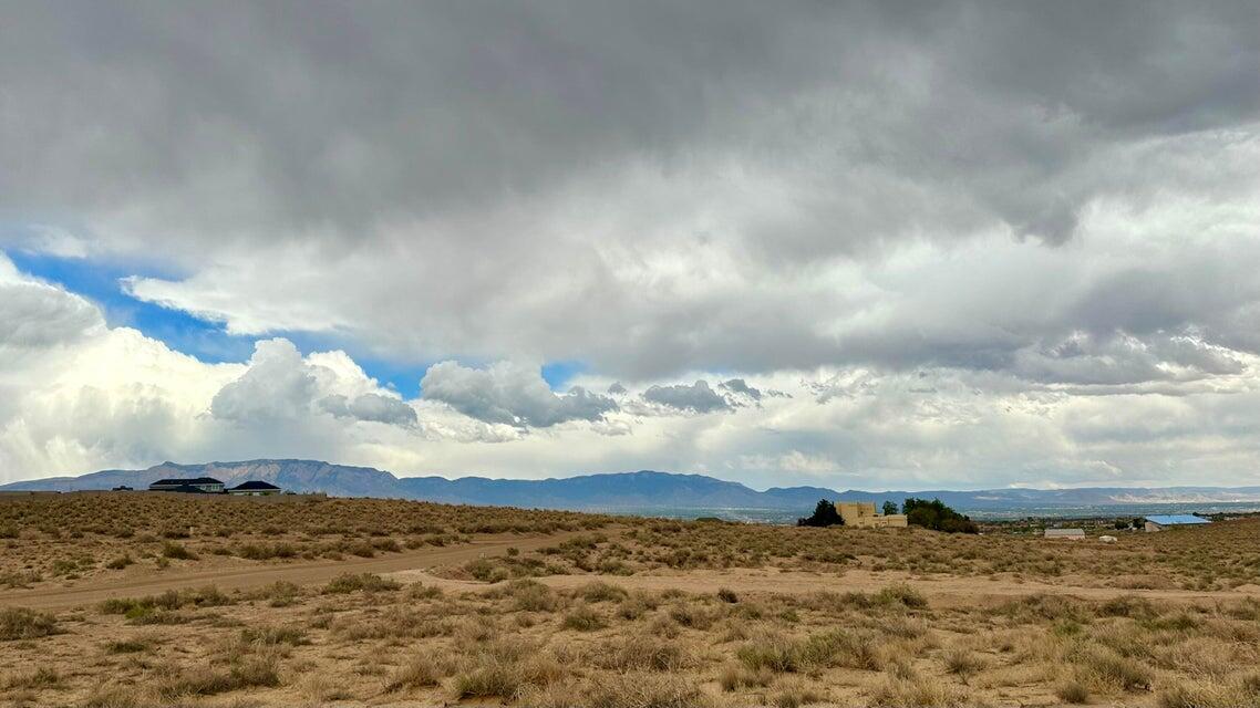 1104 Vargas Road SE, Rio Rancho, NM 87124