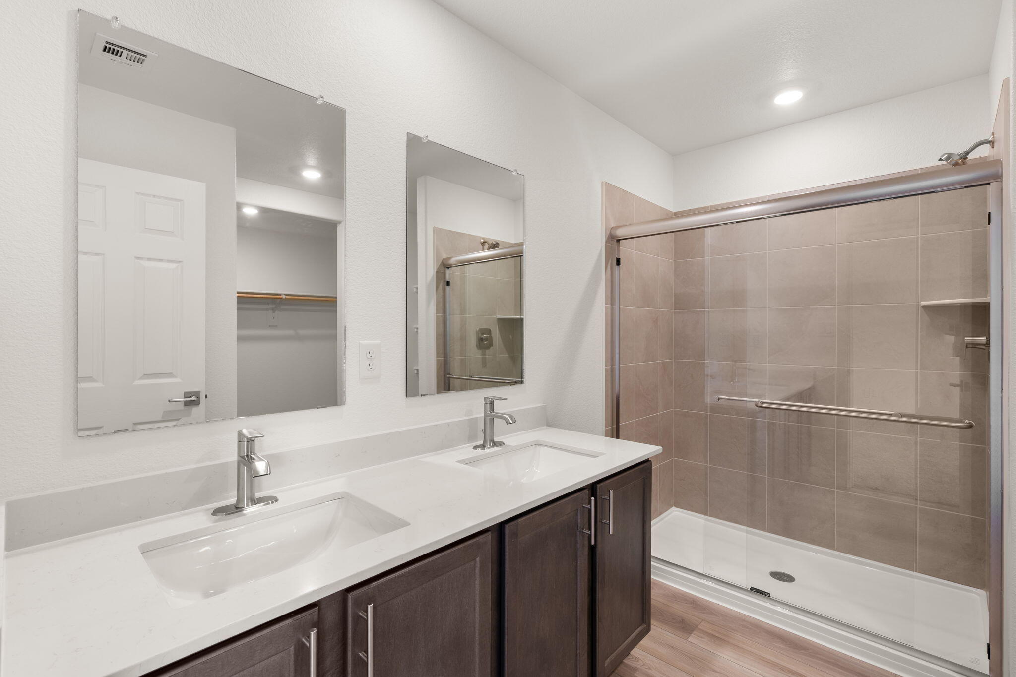 Photo 6 — 1532 Rawhide Loop NE