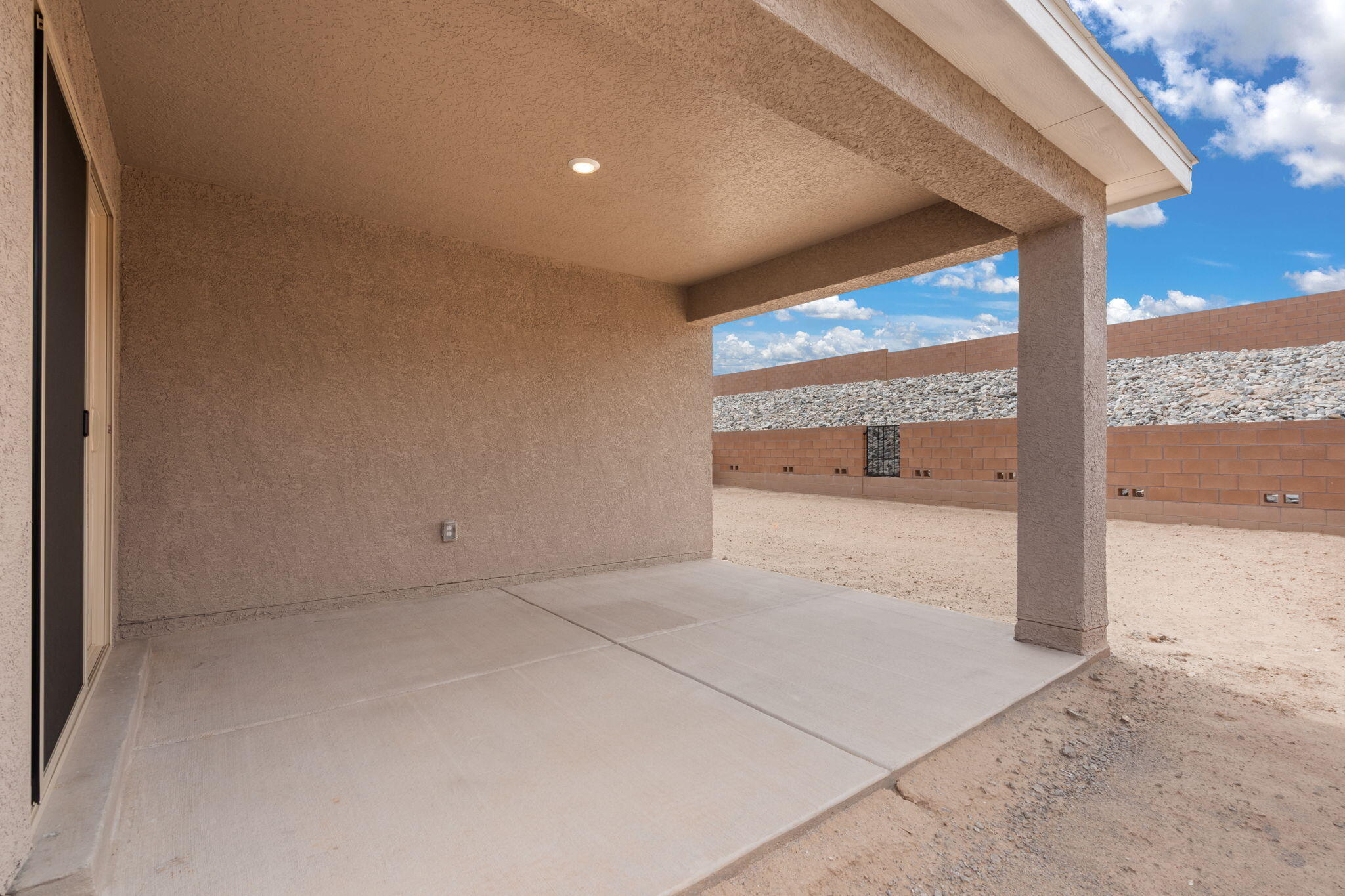 Photo 14 — 1532 Rawhide Loop NE