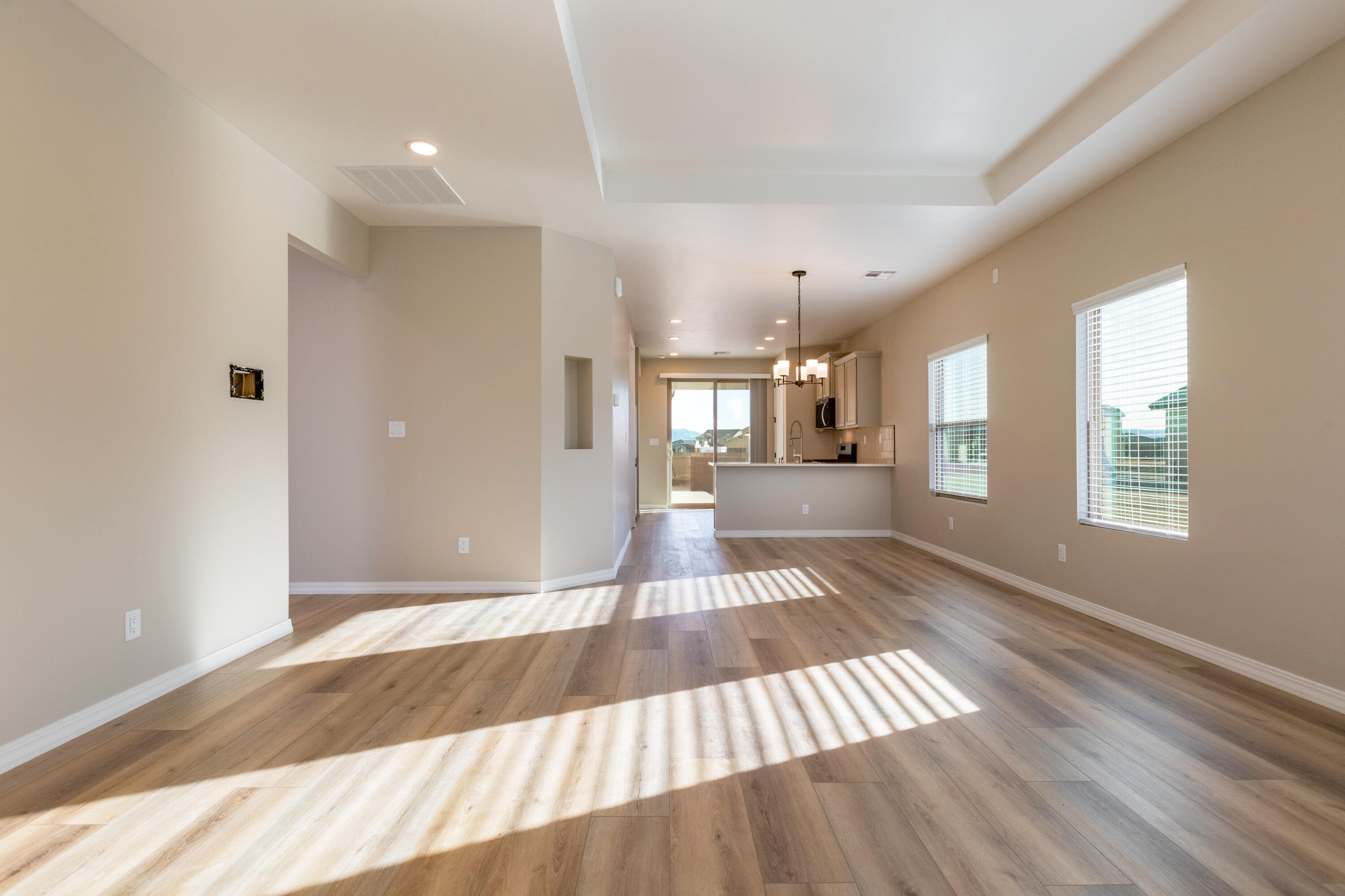 Photo 14 — 6048 Diebenkorn Drive SE