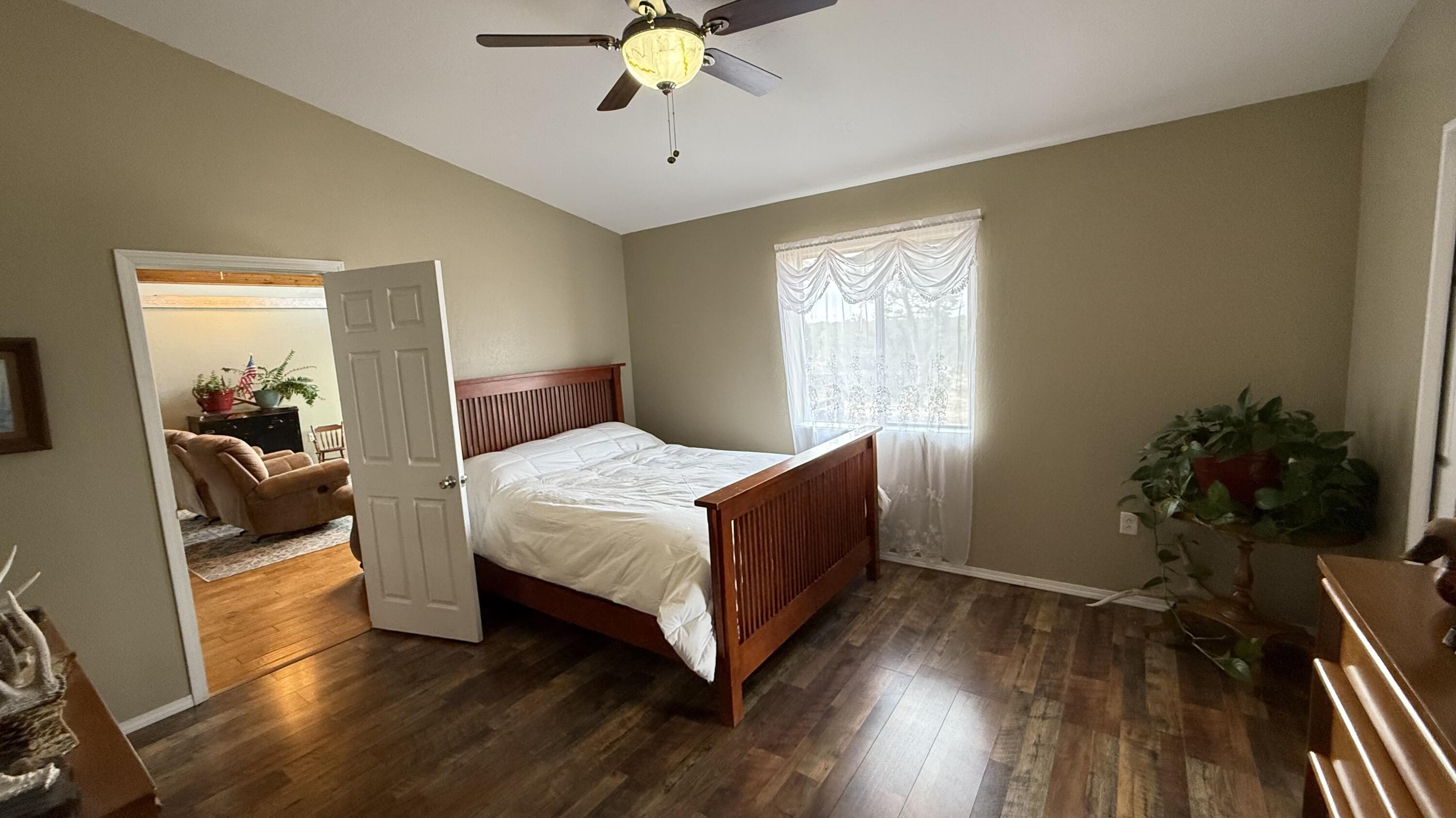Photo 6 — 47 Pinewood Circle