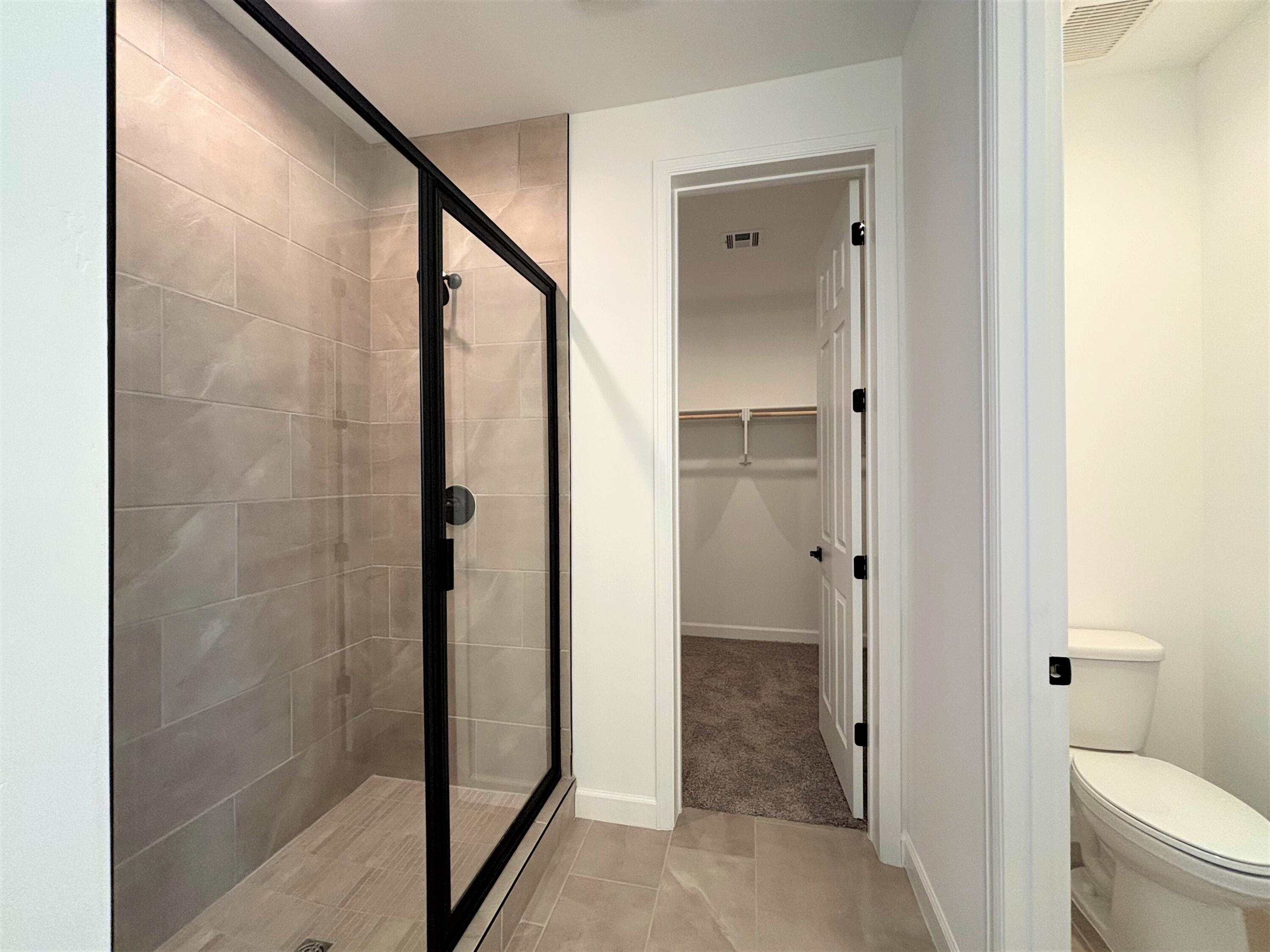 Photo 8 — 3124 Alicia Road NE